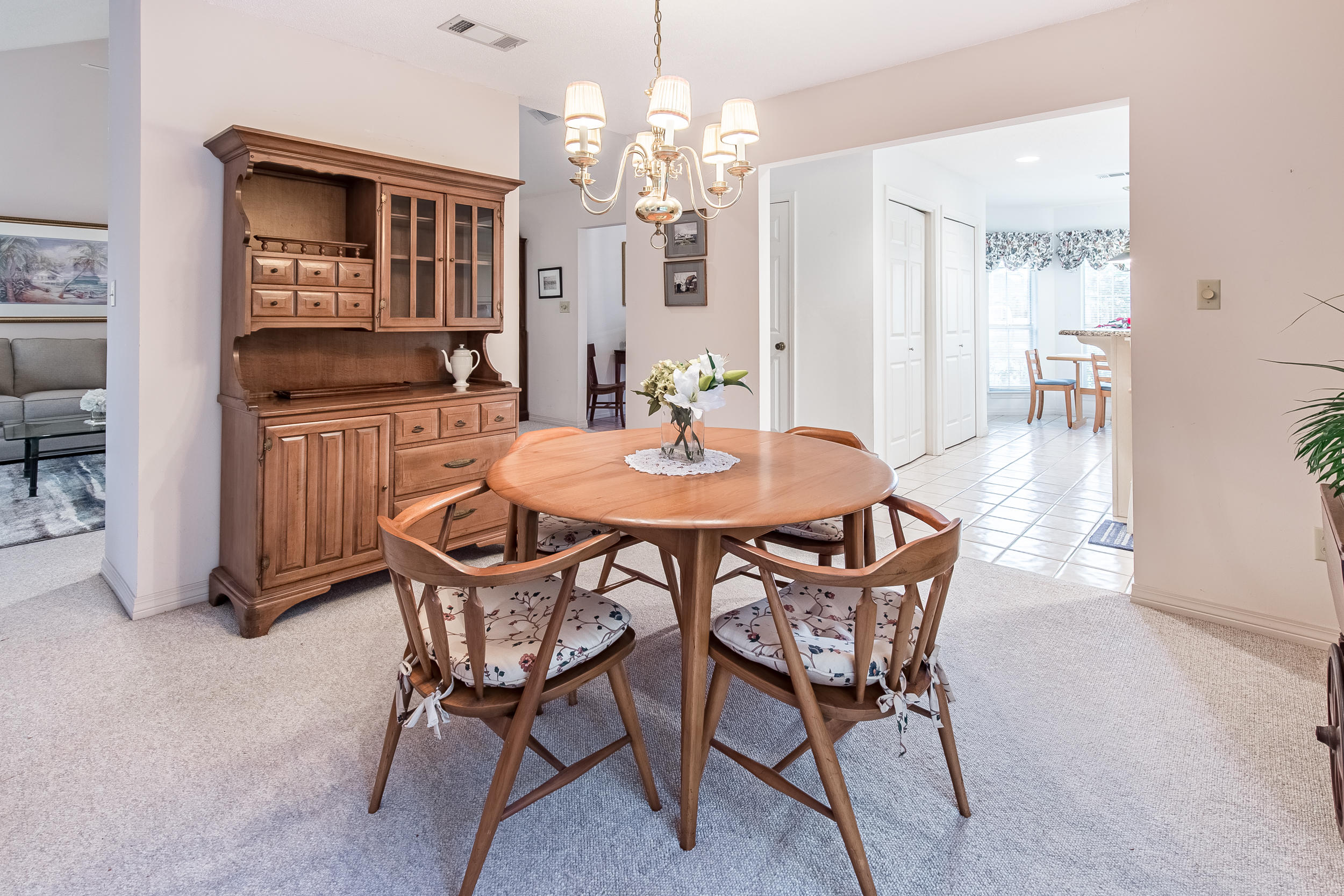 EMERALD BREEZE ESTATES - Residential