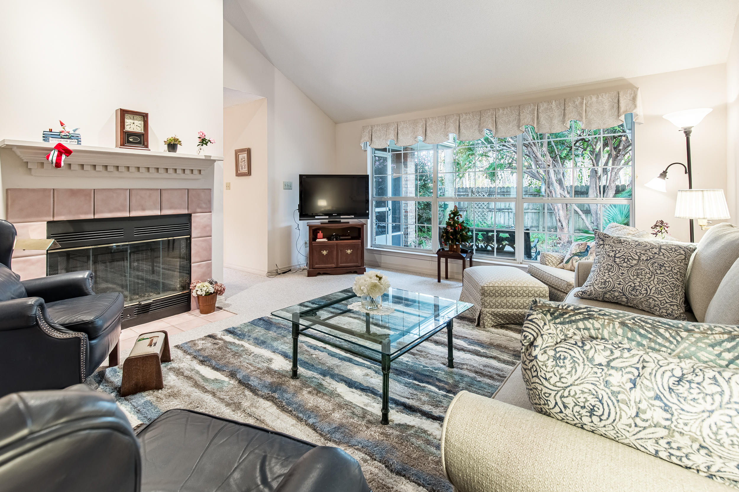 EMERALD BREEZE ESTATES - Residential