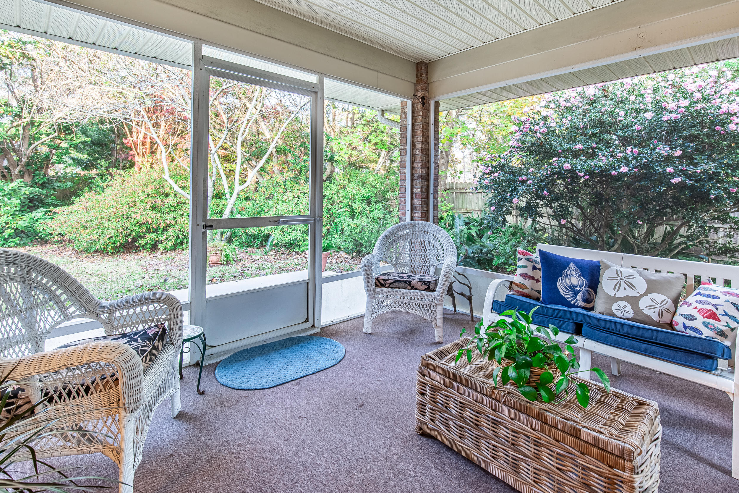 EMERALD BREEZE ESTATES - Residential