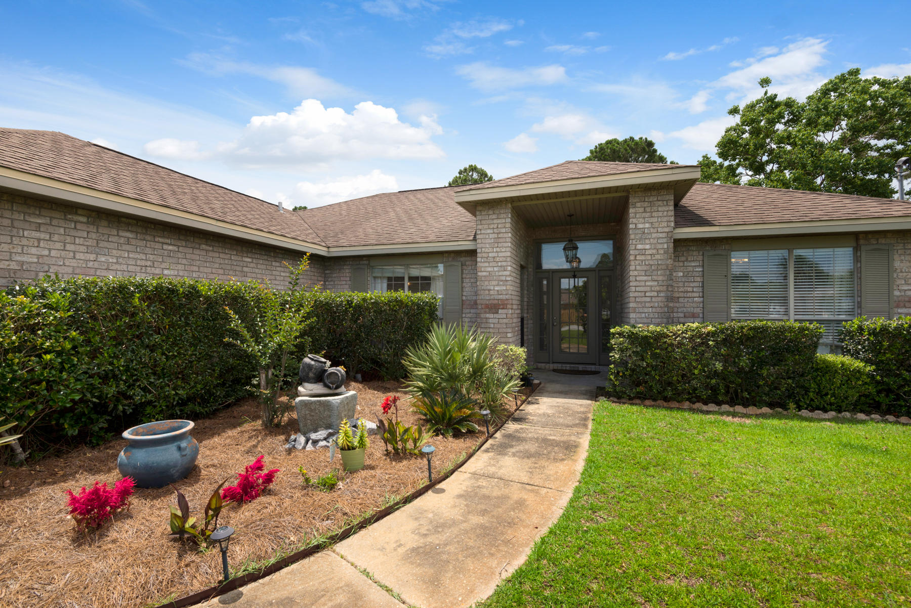 MALIBU GARDENS - Residential