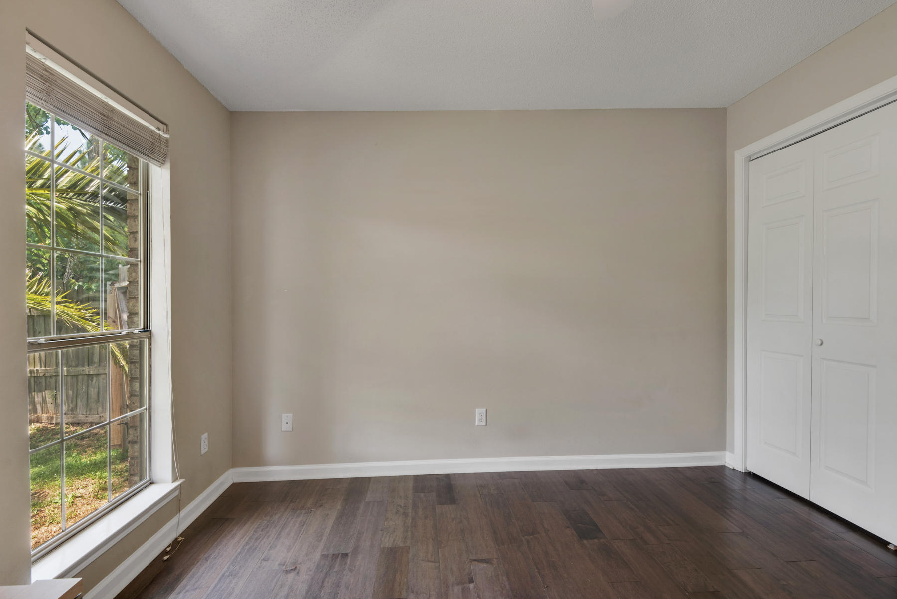 MALIBU GARDENS - Residential