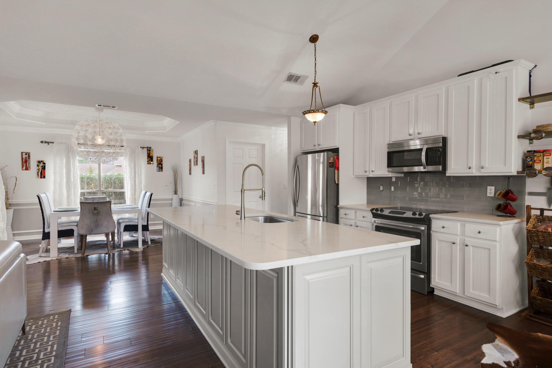 MALIBU GARDENS - Residential