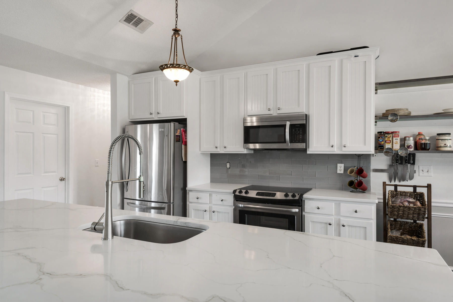 MALIBU GARDENS - Residential