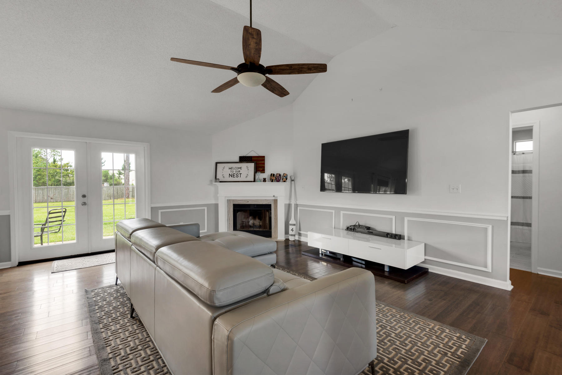 MALIBU GARDENS - Residential