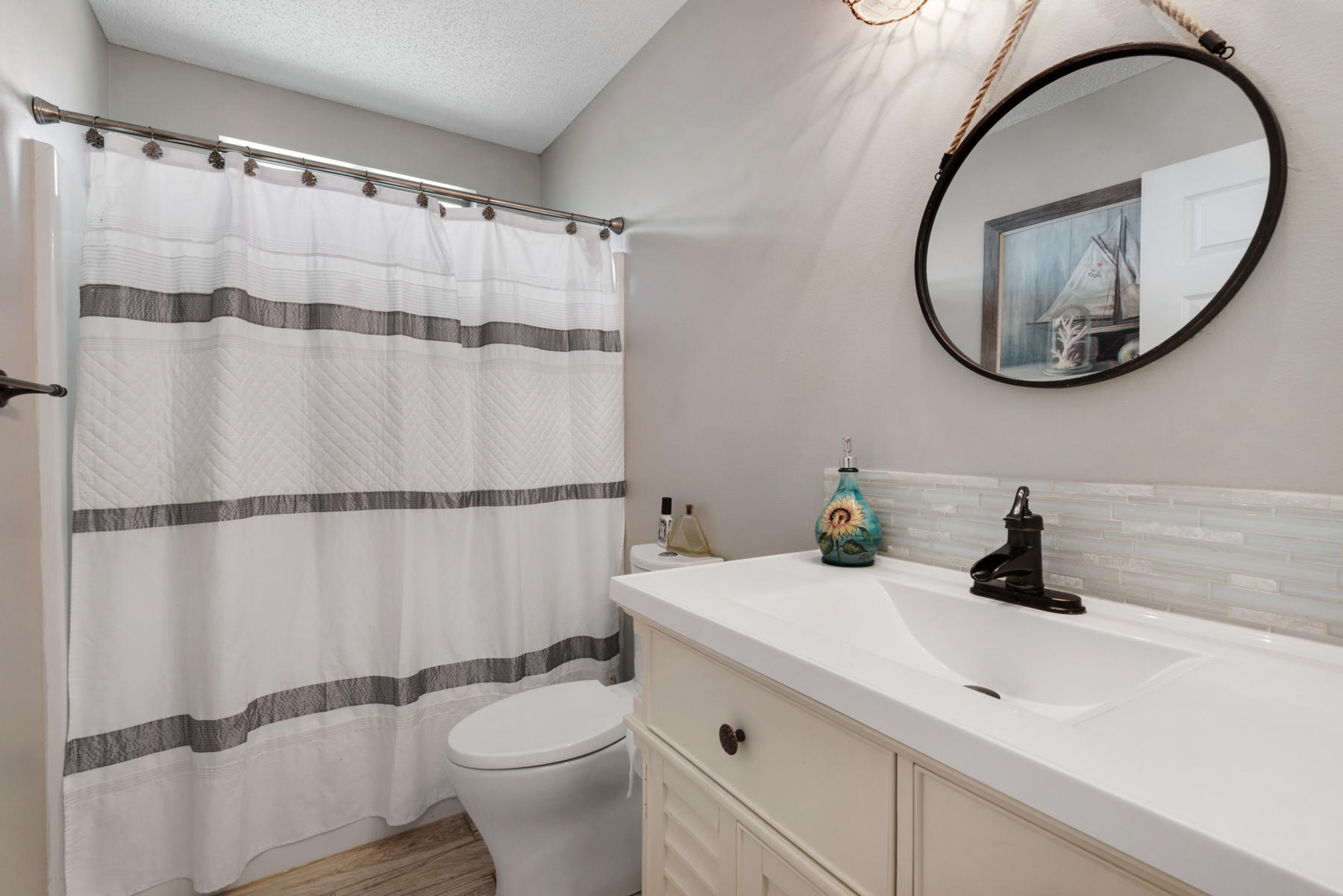 MALIBU GARDENS - Residential