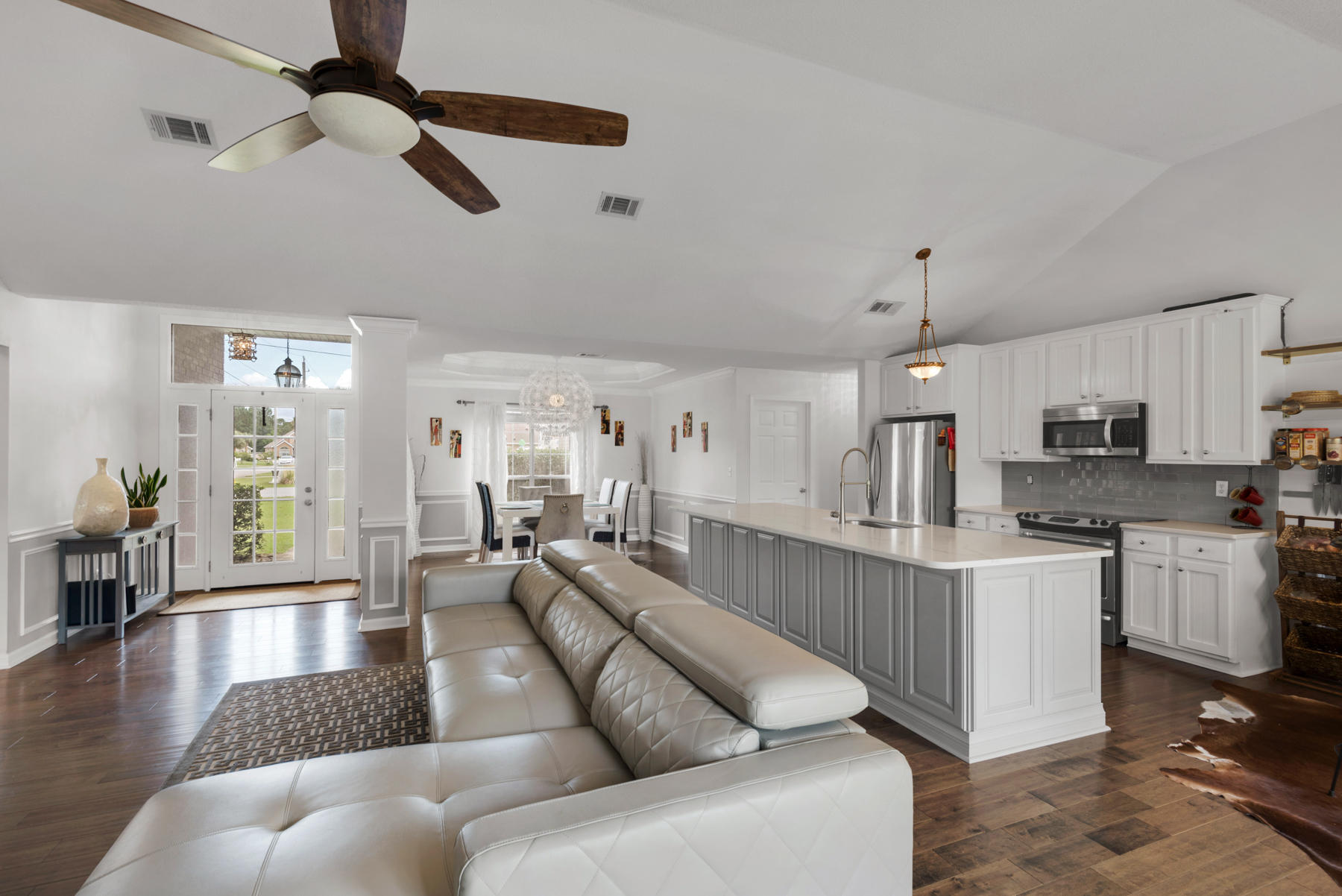 MALIBU GARDENS - Residential