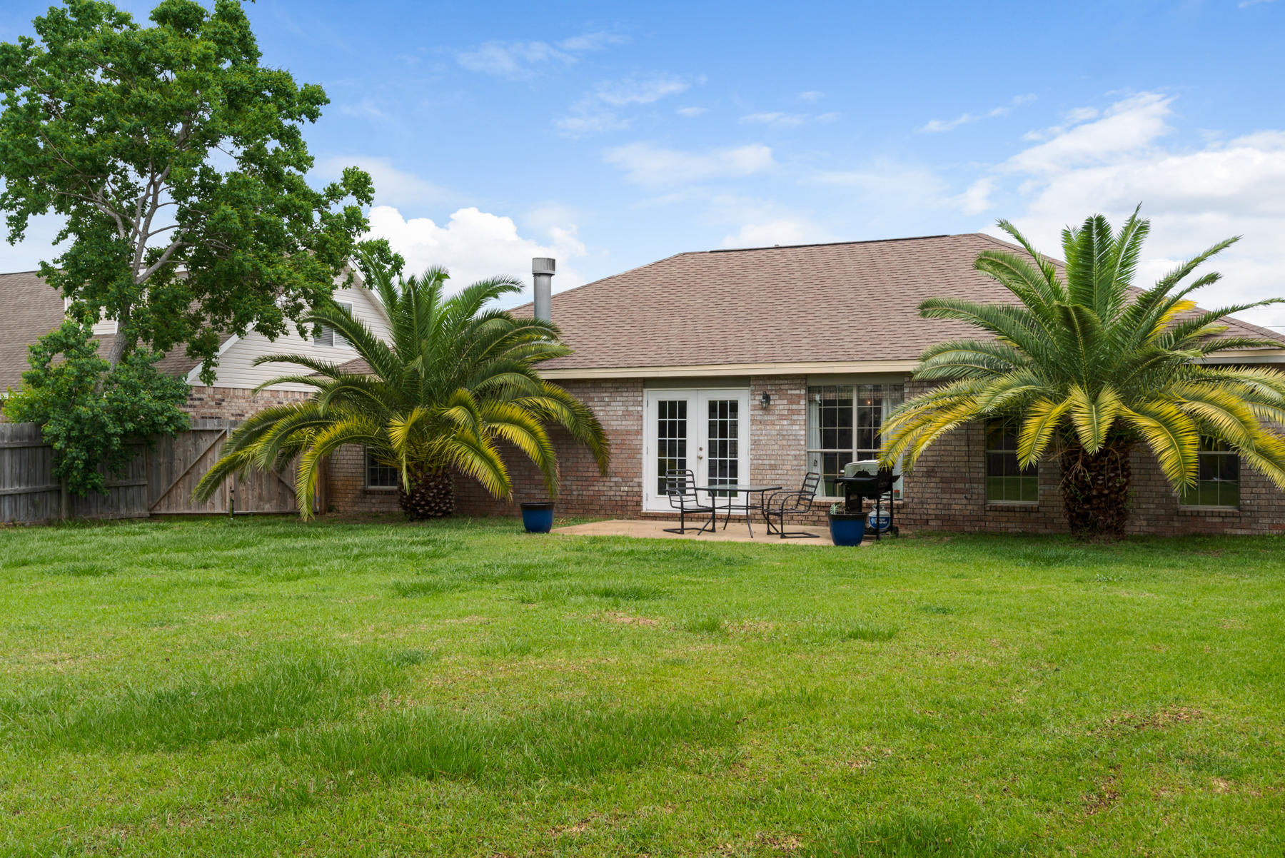 MALIBU GARDENS - Residential