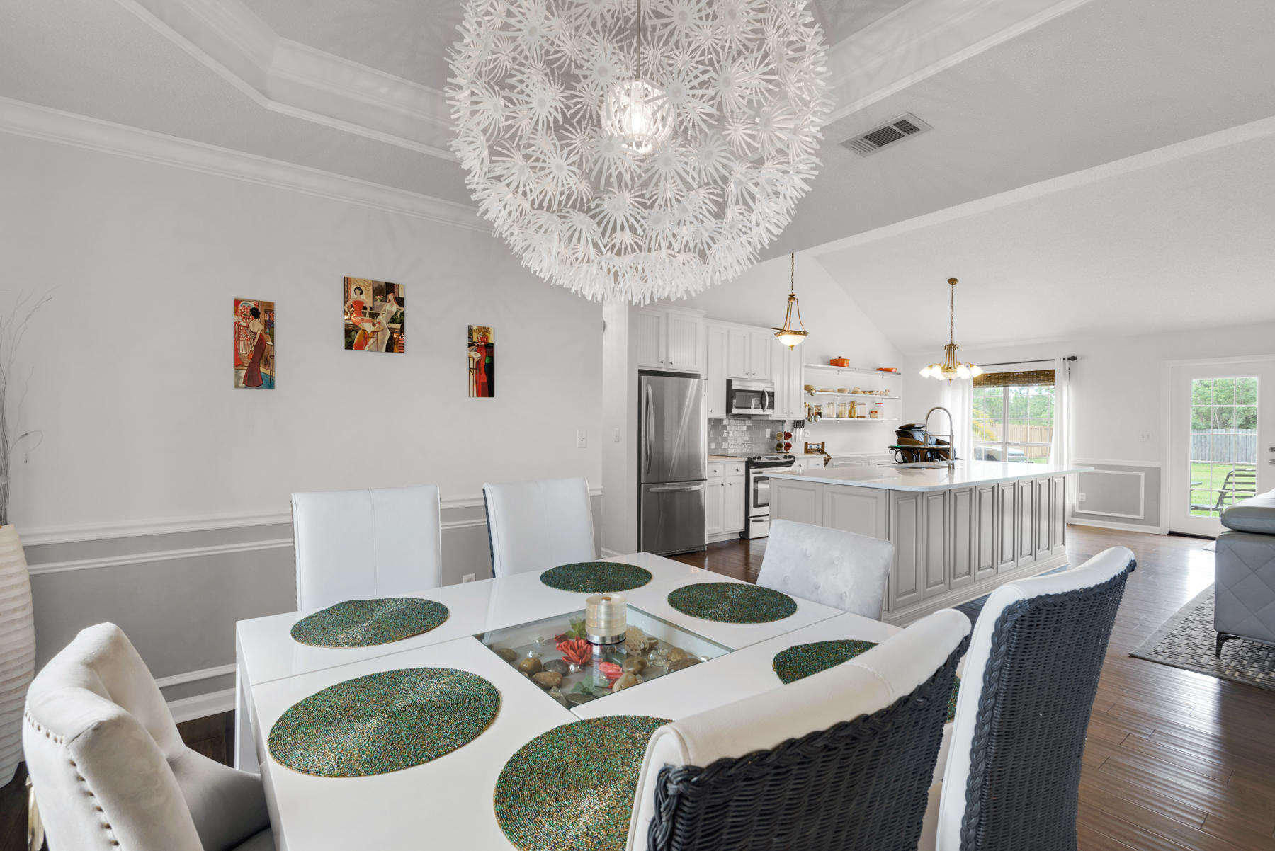 MALIBU GARDENS - Residential