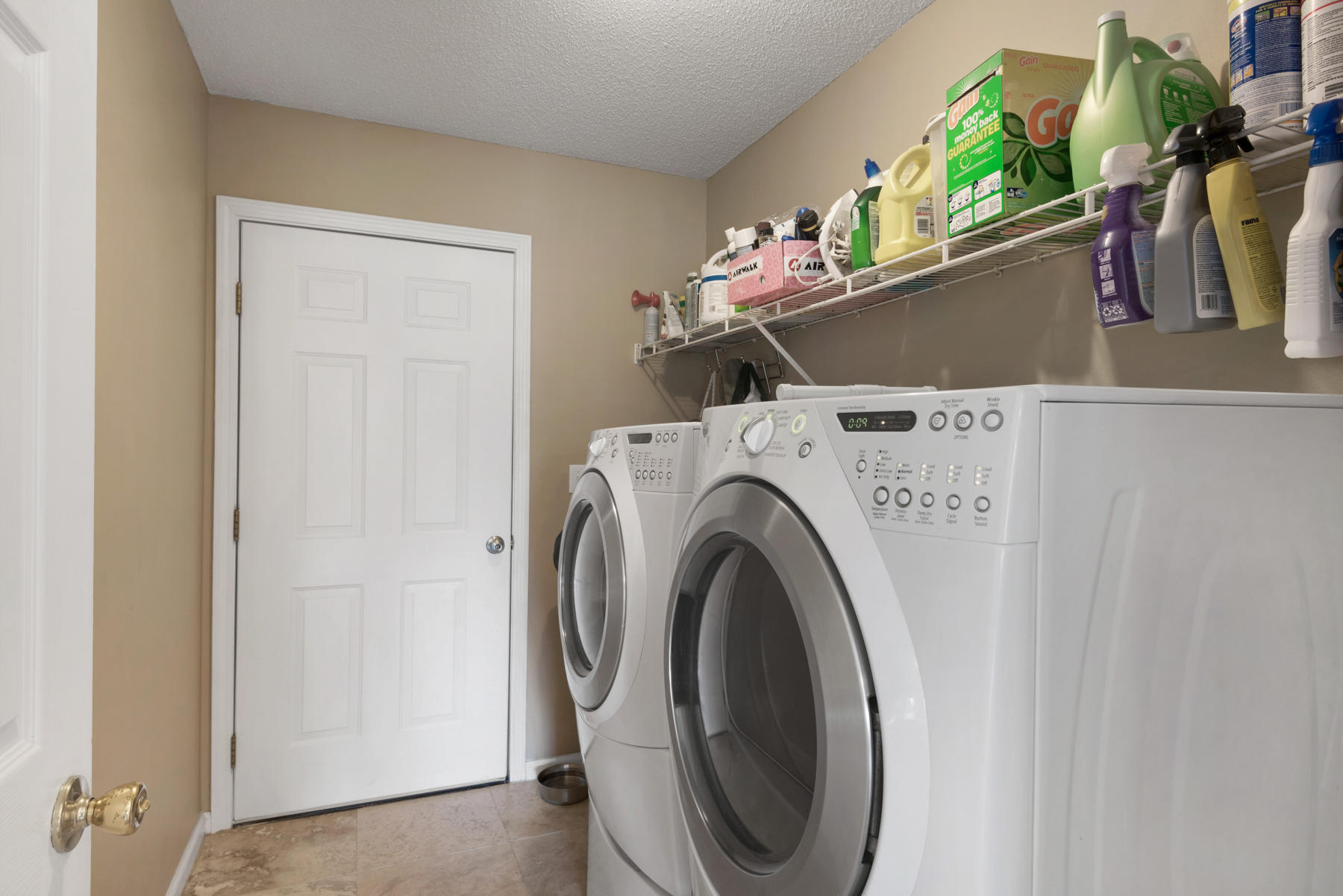 MALIBU GARDENS - Residential