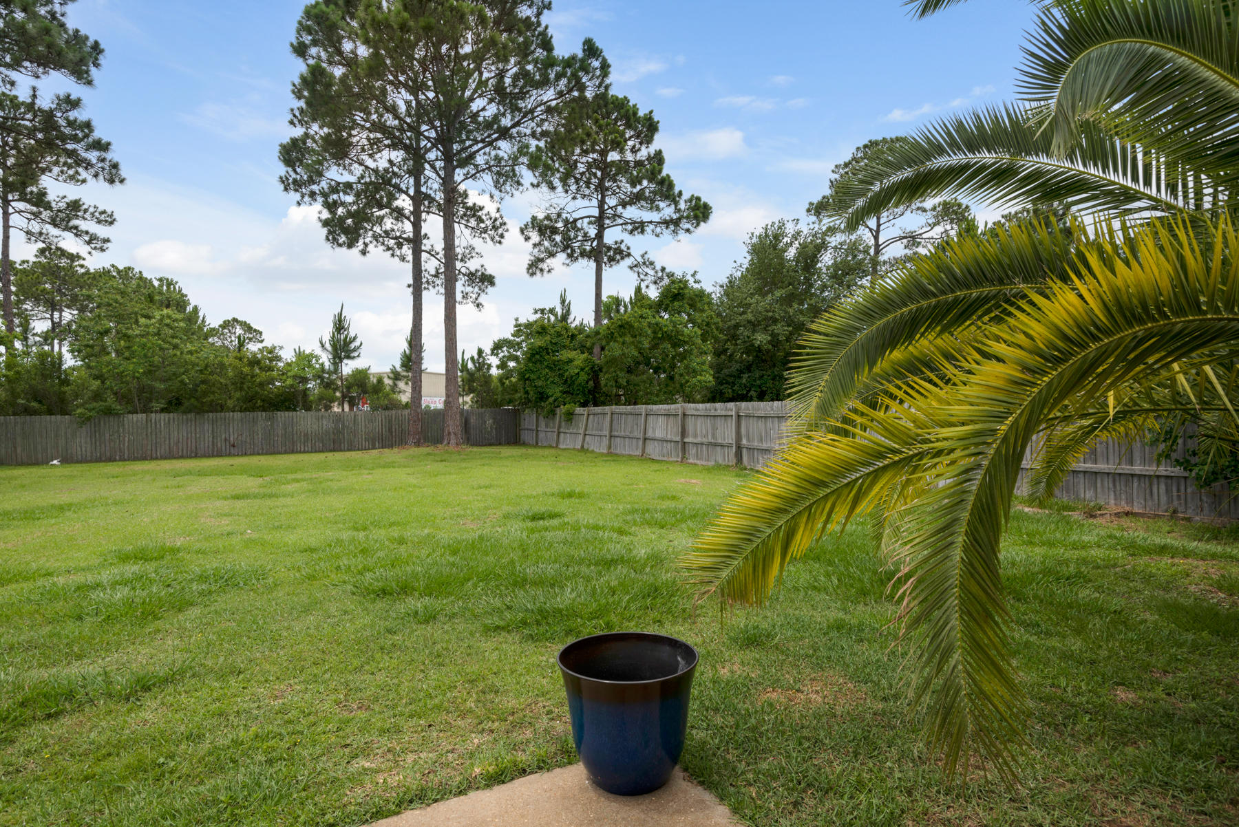 MALIBU GARDENS - Residential