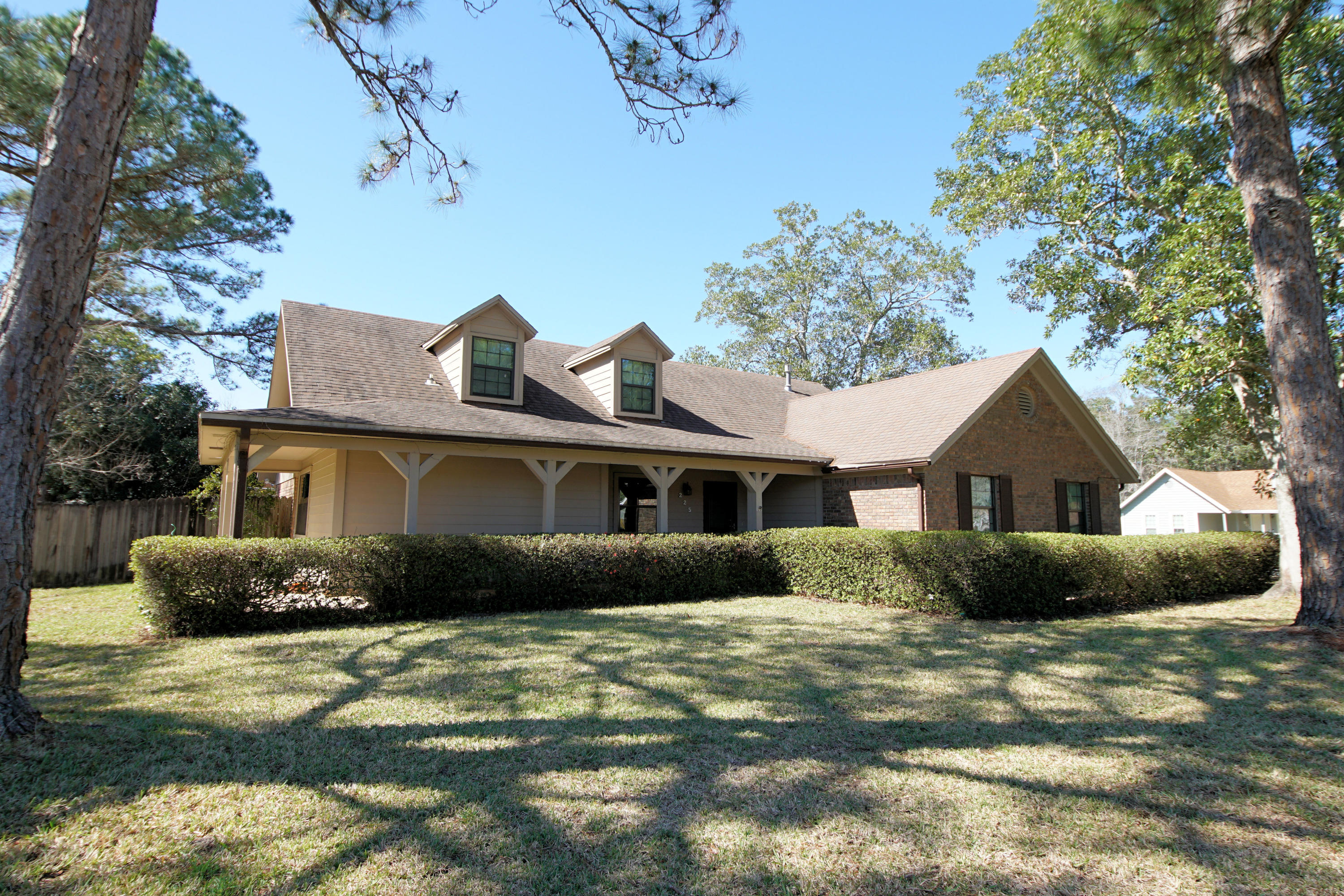 PINEDALE 2ND ADDN - Residential
