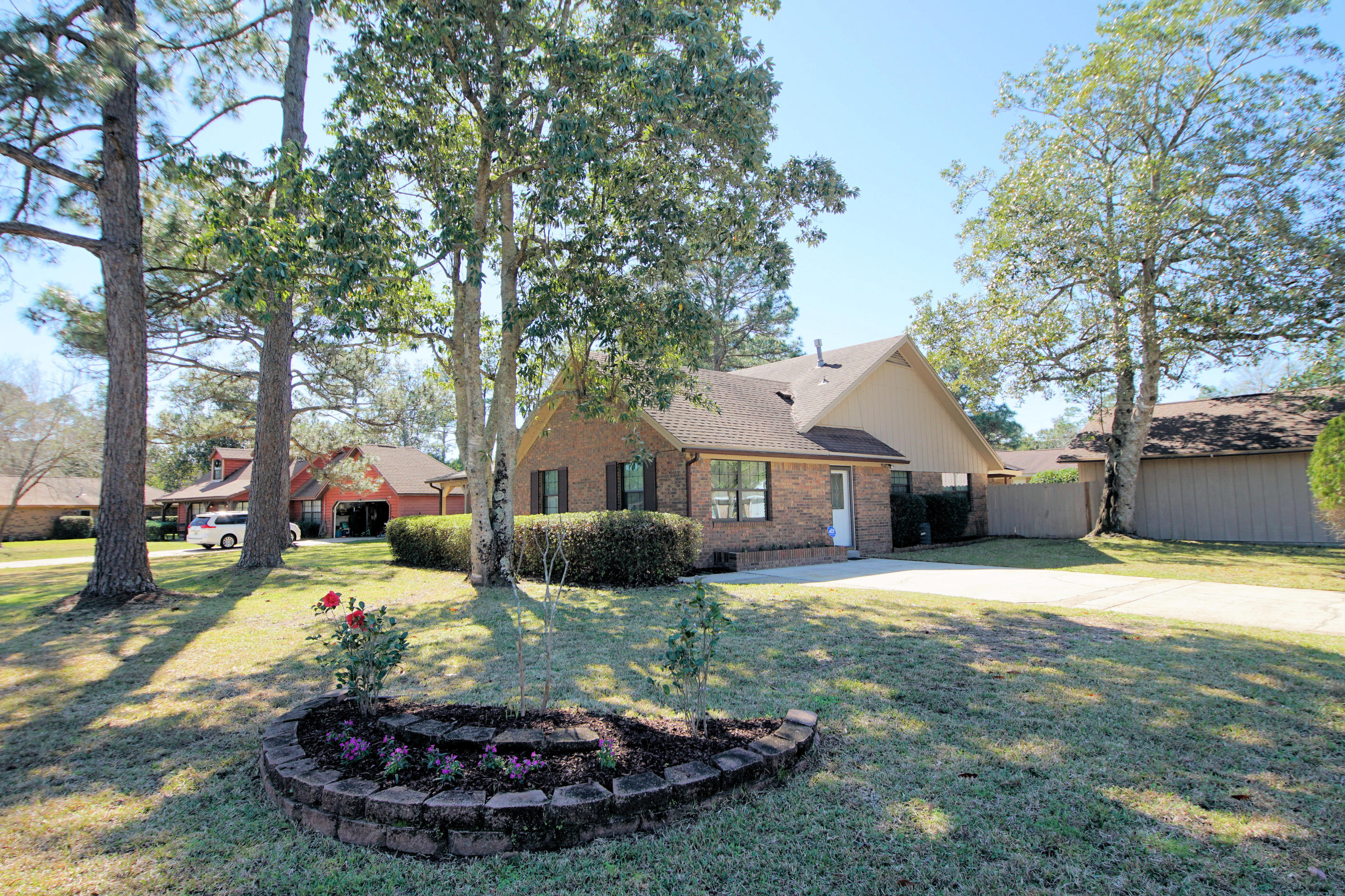 PINEDALE 2ND ADDN - Residential
