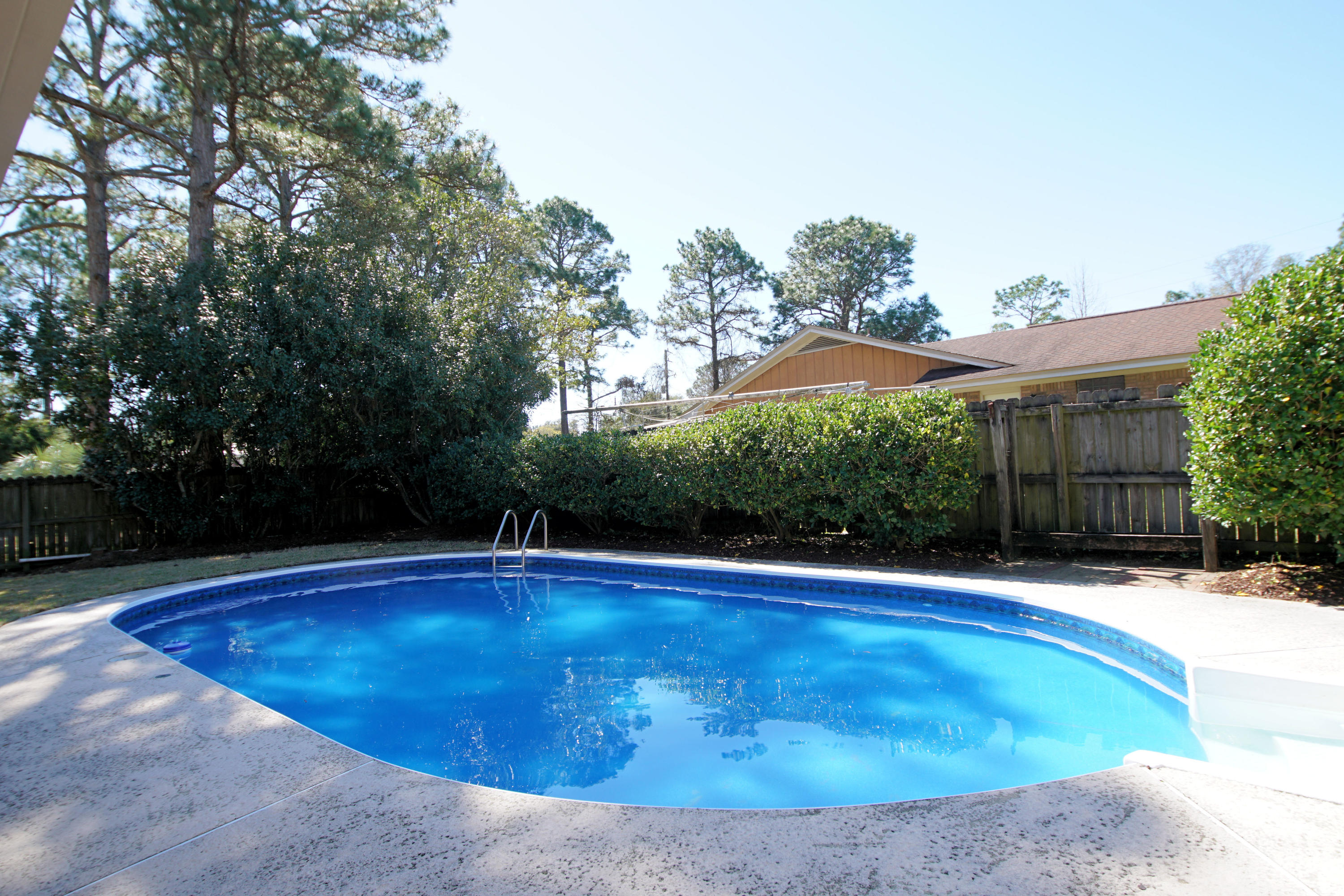 PINEDALE 2ND ADDN - Residential