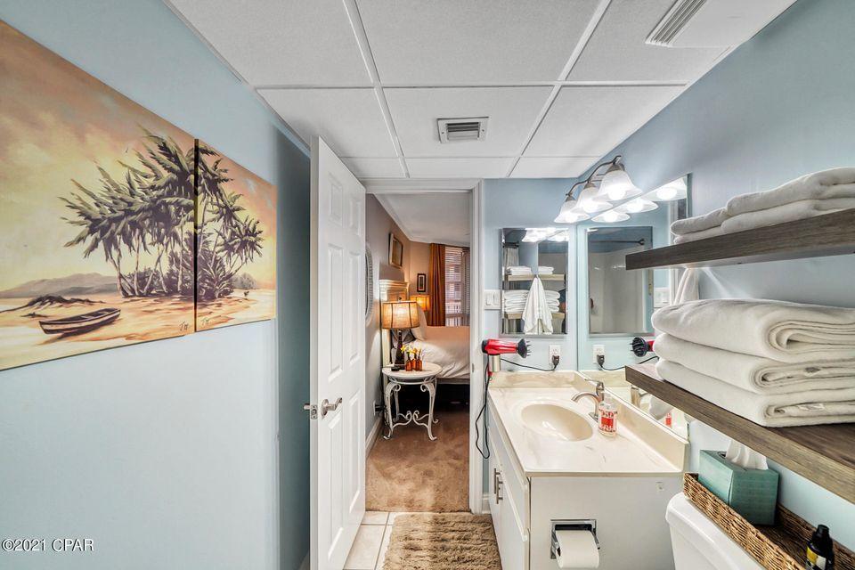 Pelican Walk - Residential