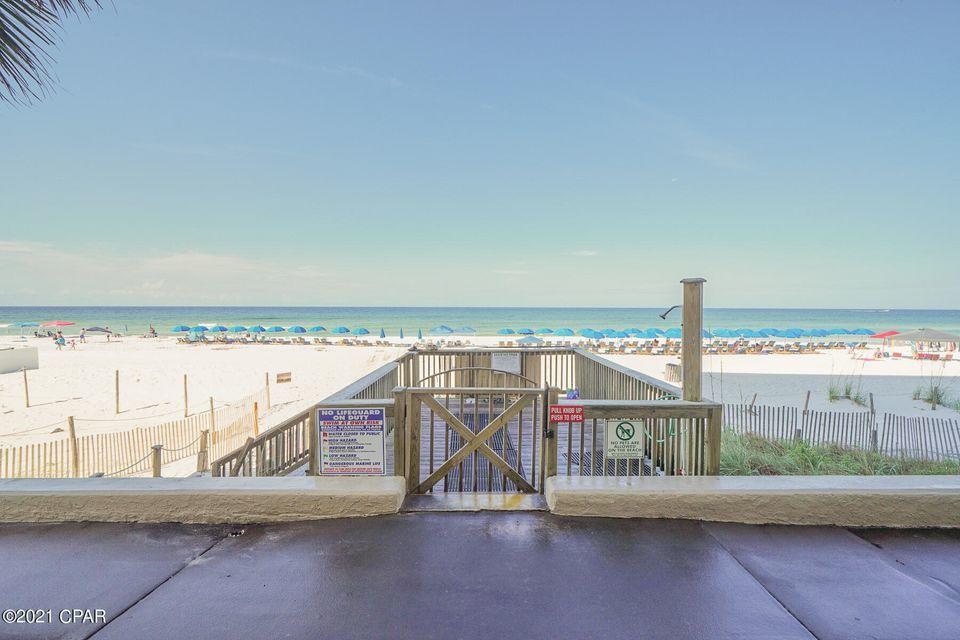 Pelican Walk - Residential