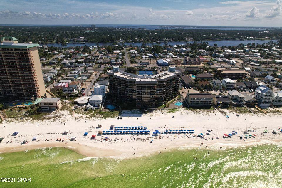 Pelican Walk - Residential