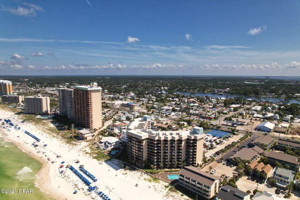 Pelican Walk - Residential