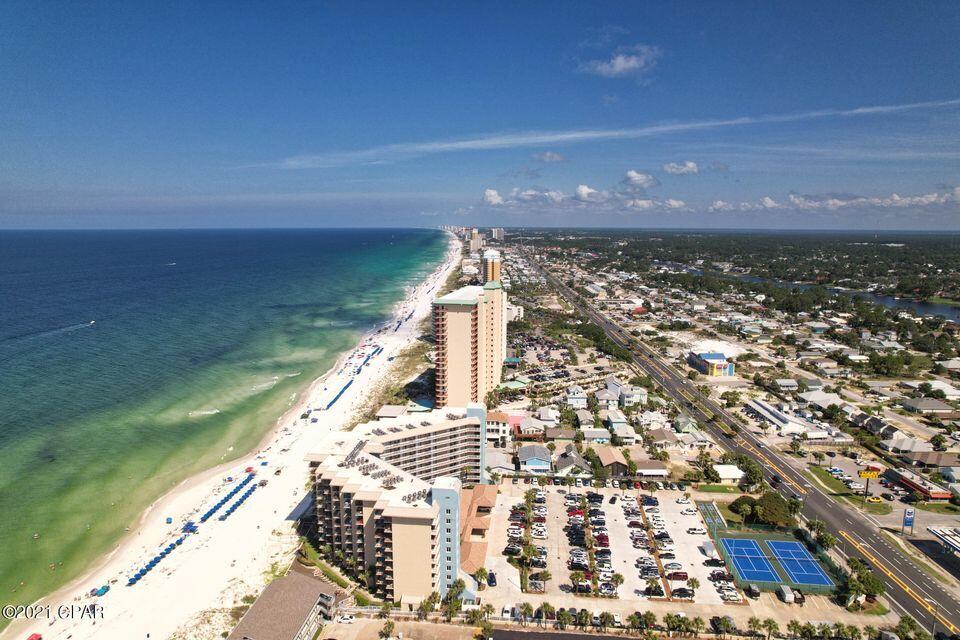 Pelican Walk - Residential