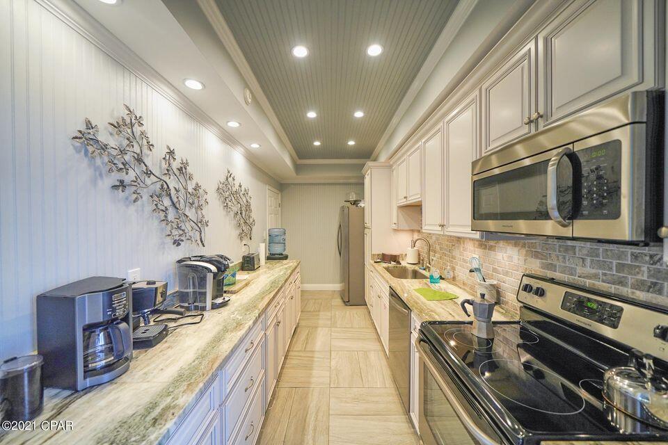 Pelican Walk - Residential