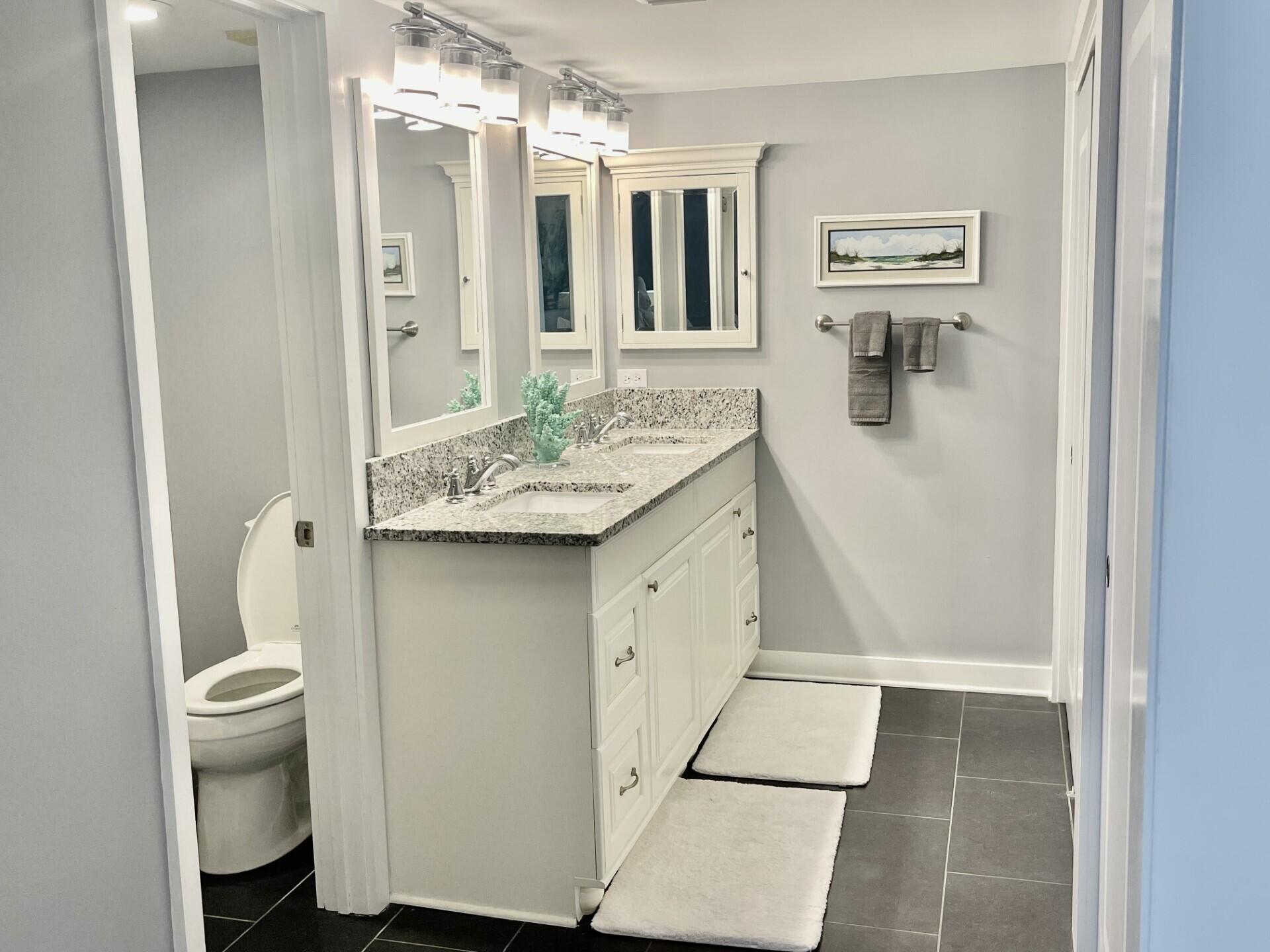 MAINSAIL CONDO PH 5 - Residential