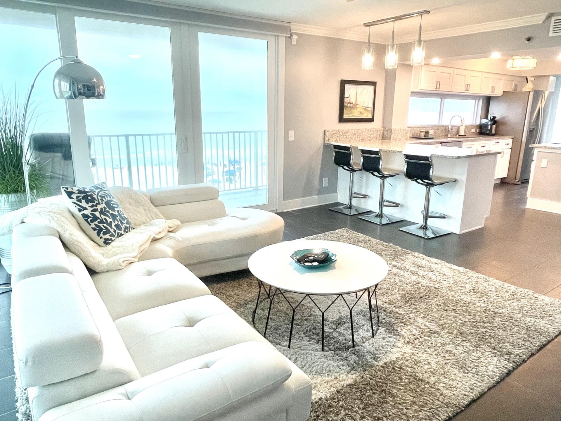 MAINSAIL CONDO PH 5 - Residential