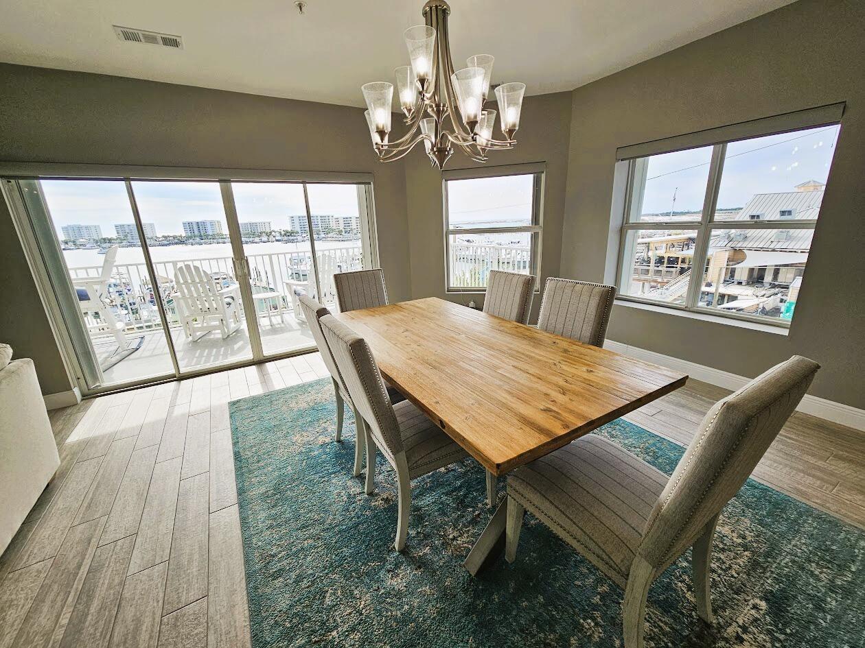 BARATARIA CONDO - Residential