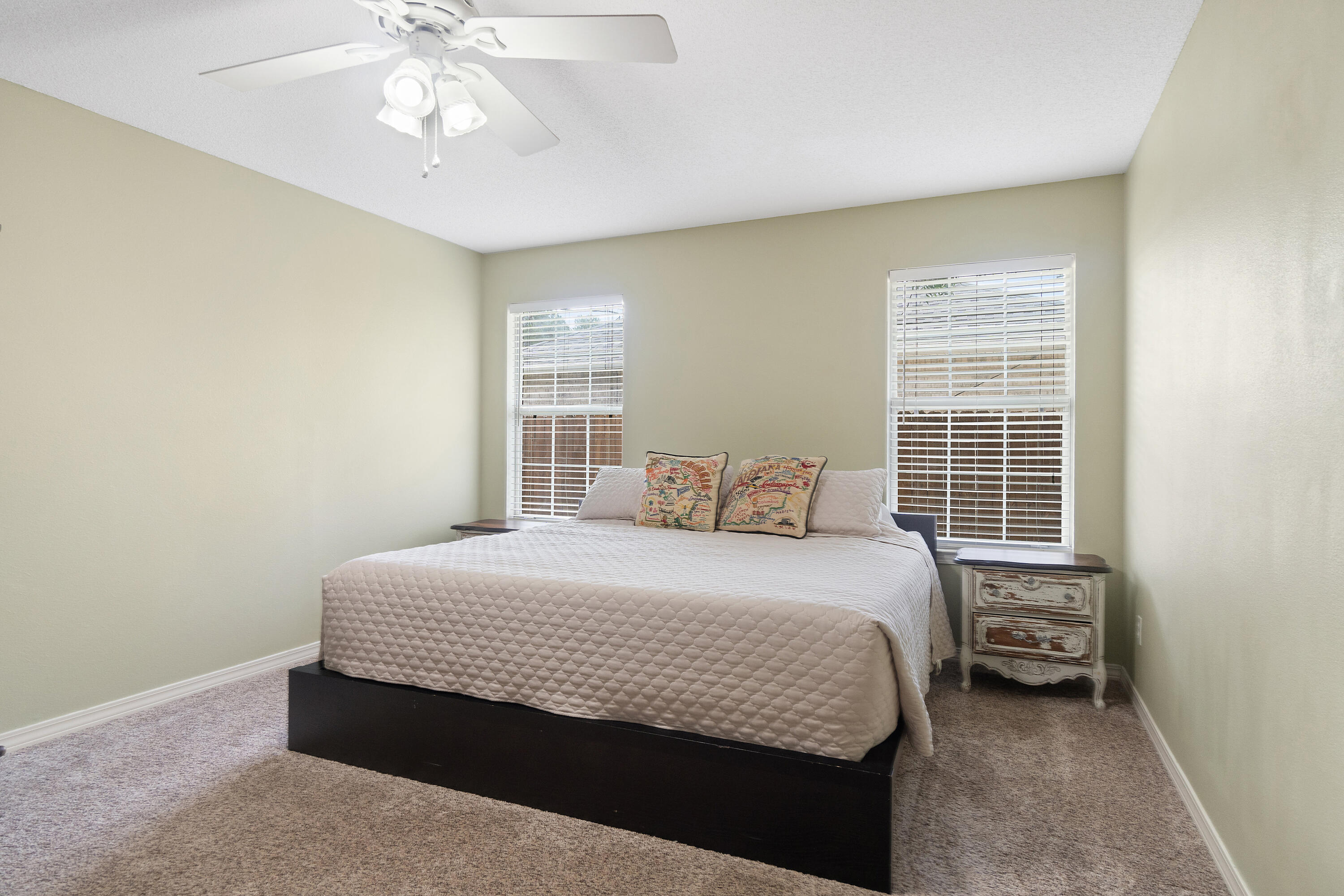 HIDDEN ESTATES - Residential