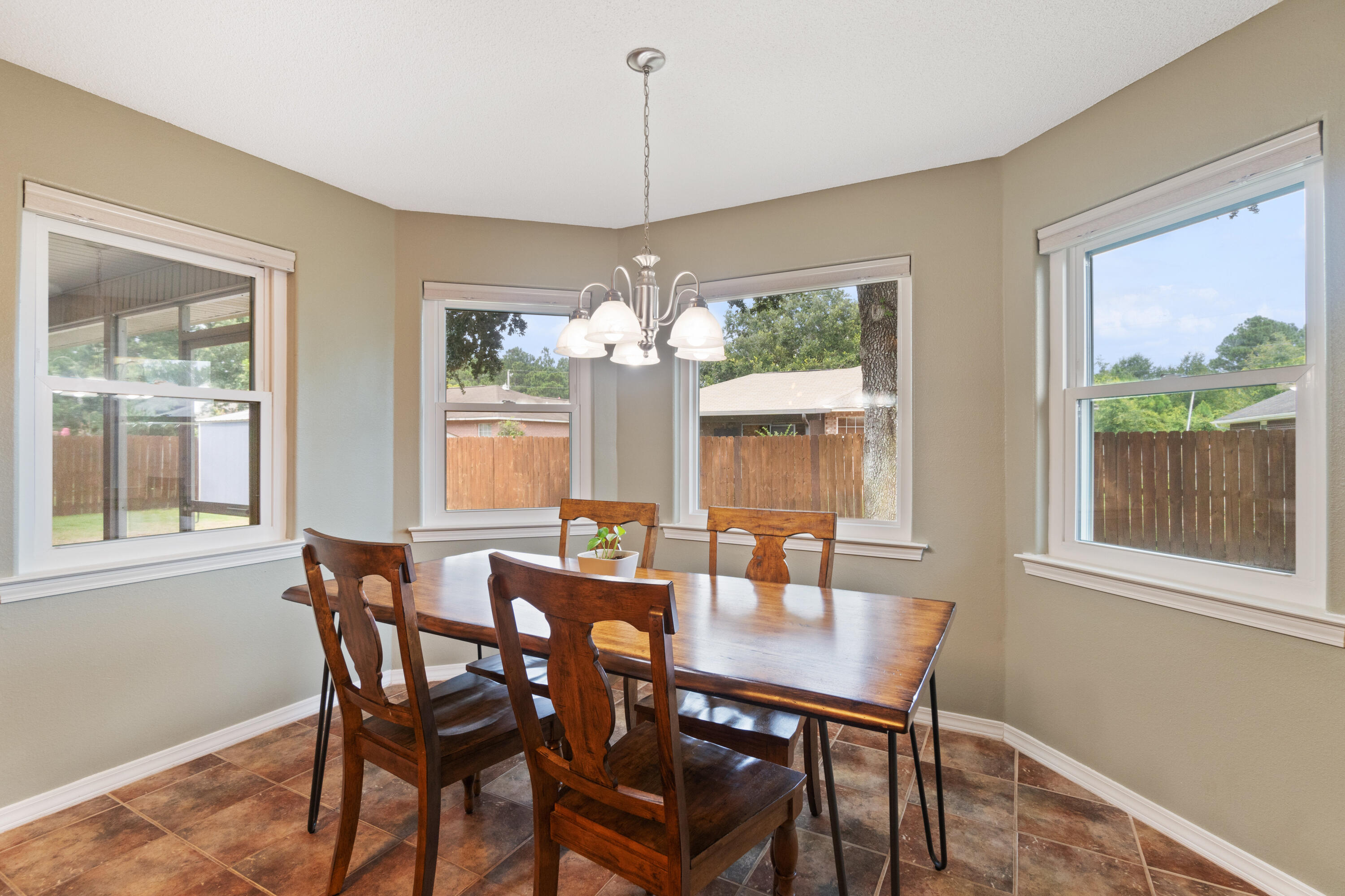 HIDDEN ESTATES - Residential