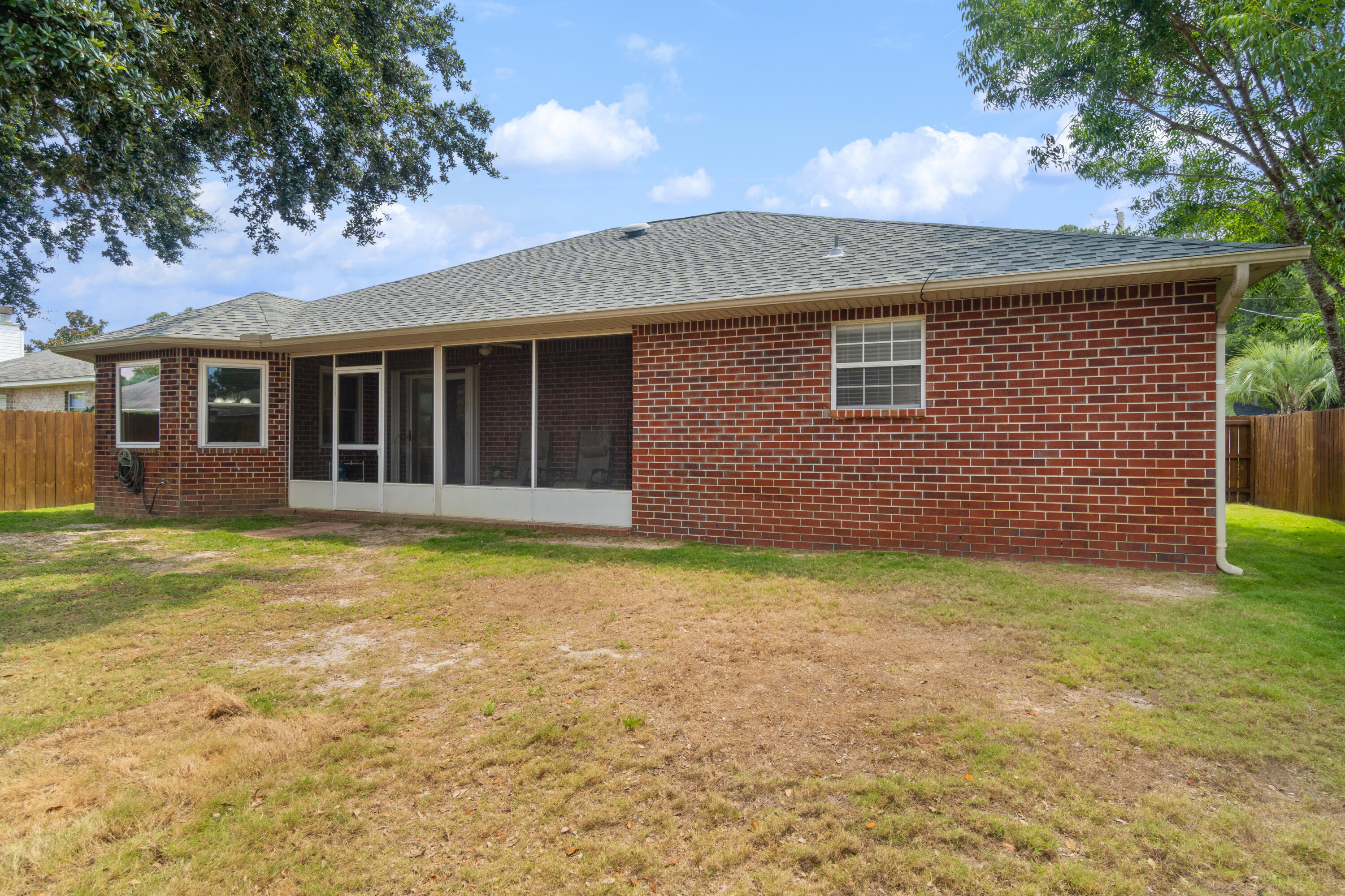 HIDDEN ESTATES - Residential