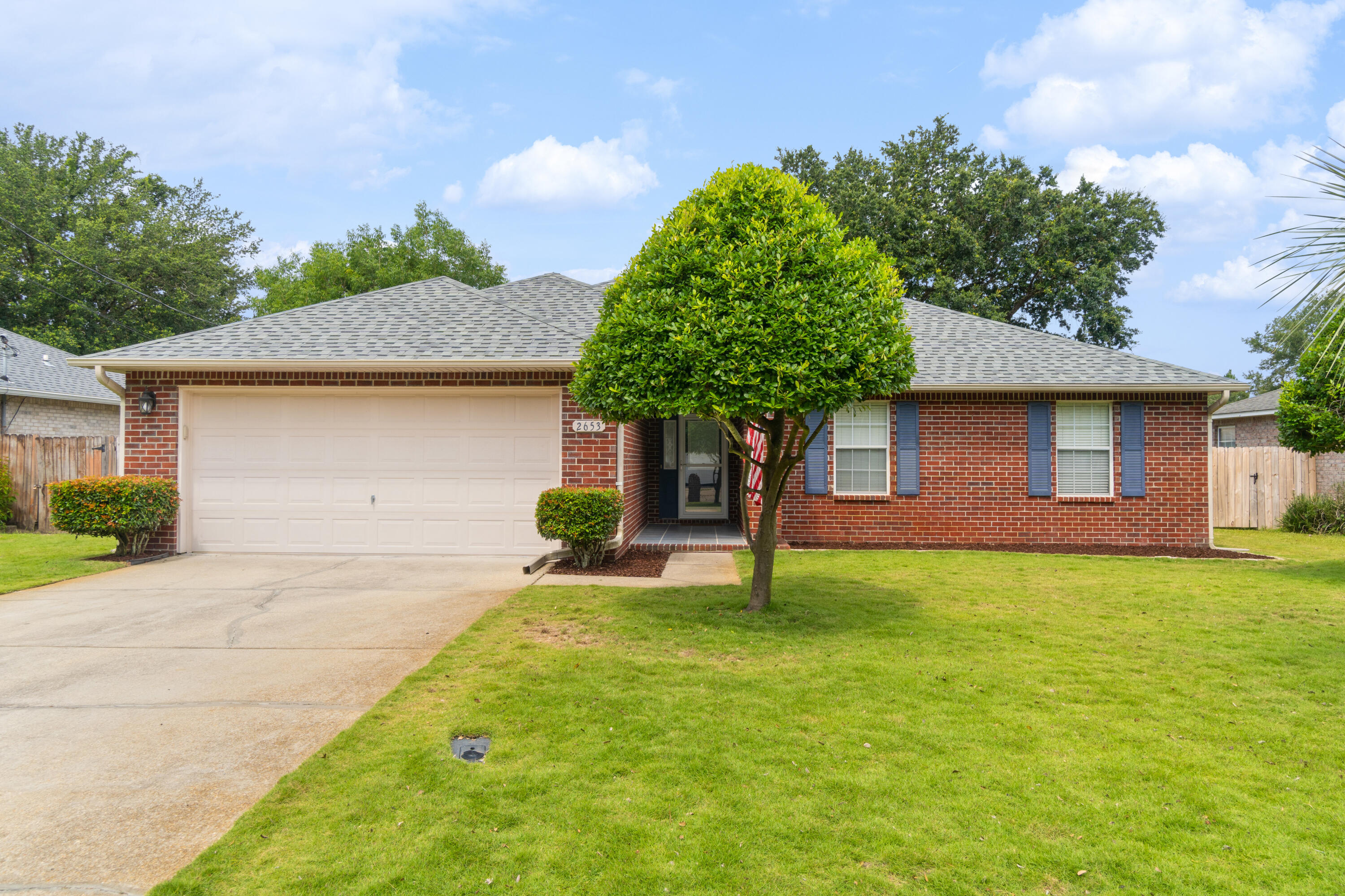 HIDDEN ESTATES - Residential