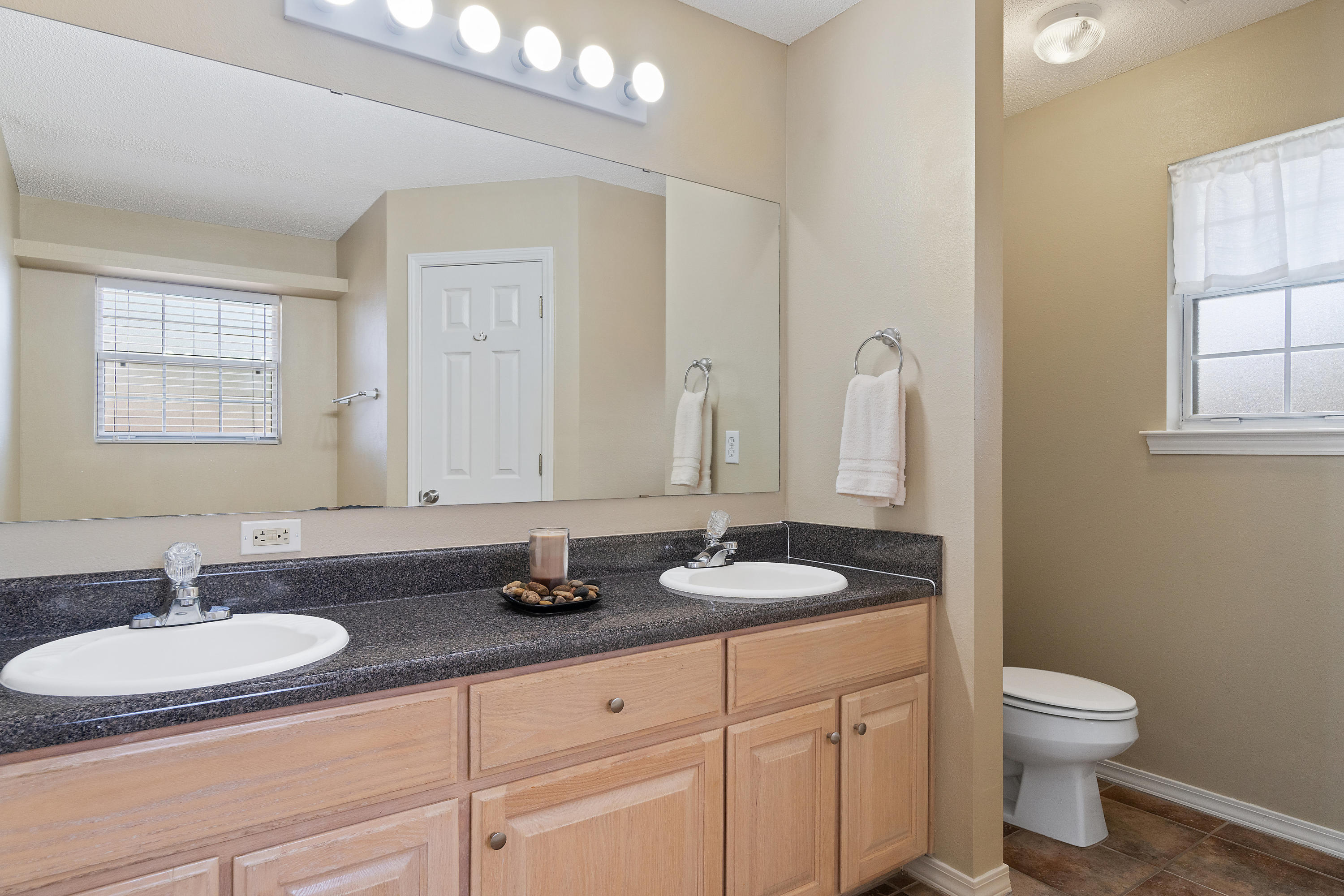 HIDDEN ESTATES - Residential