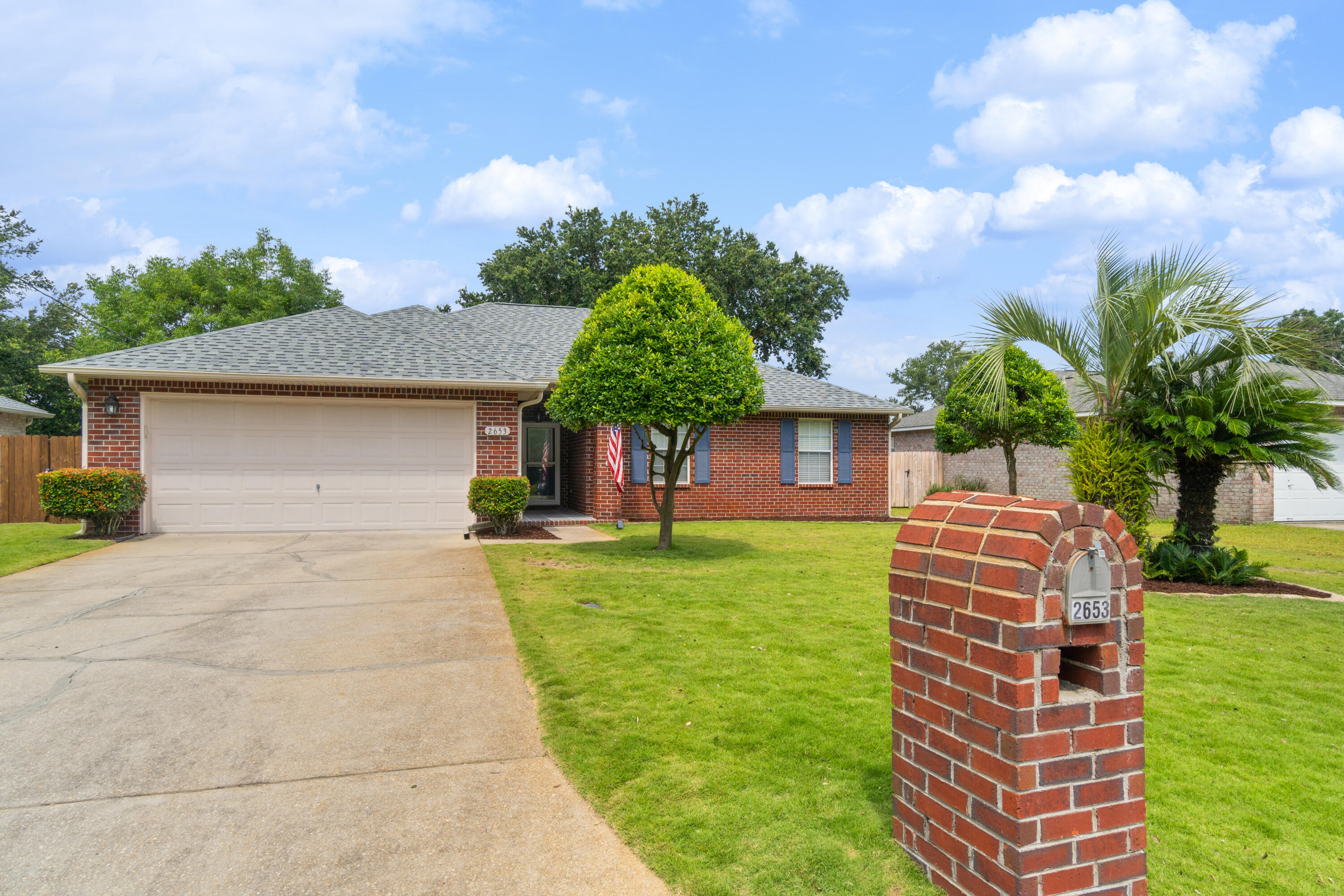 HIDDEN ESTATES - Residential