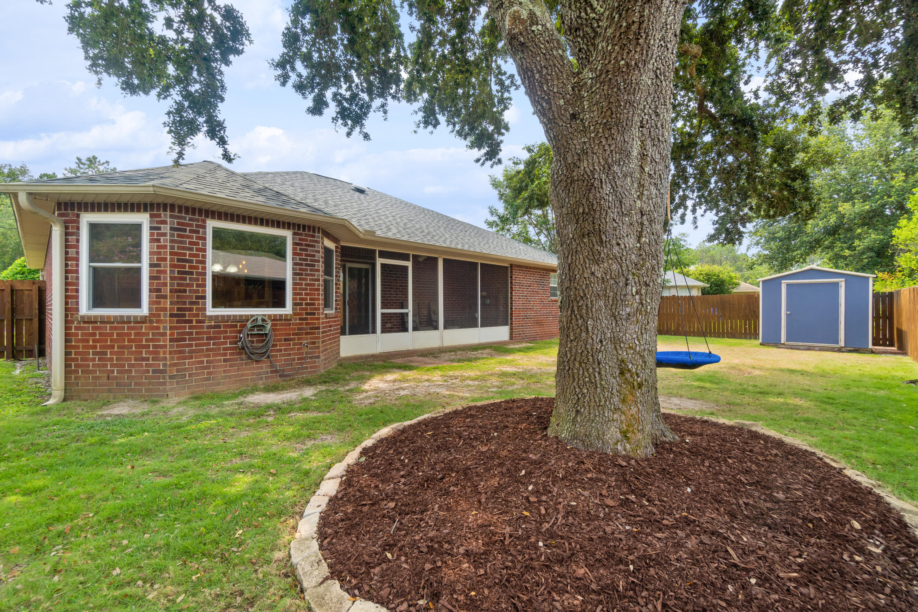 HIDDEN ESTATES - Residential