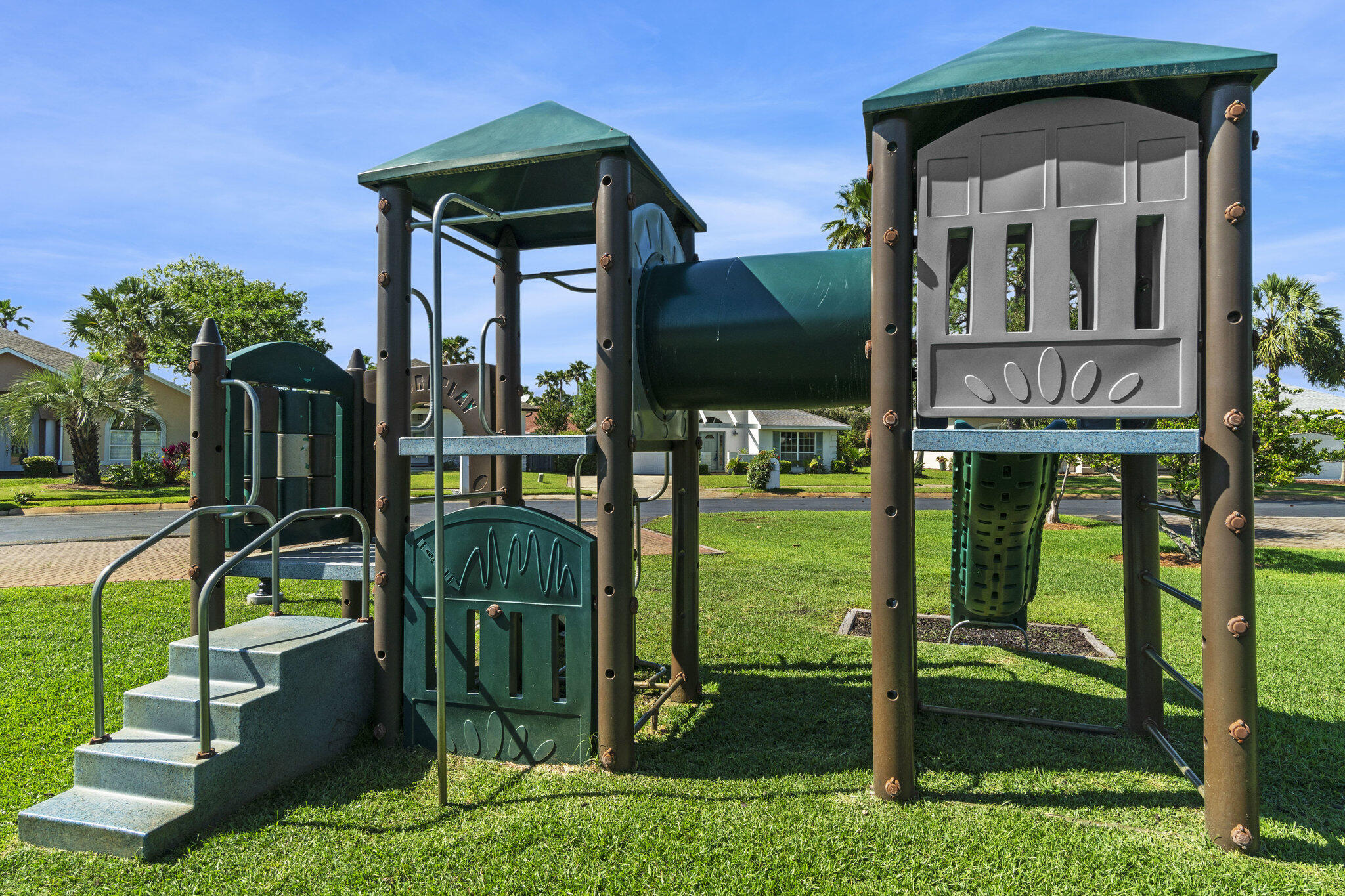 BAYSIDE - Residential