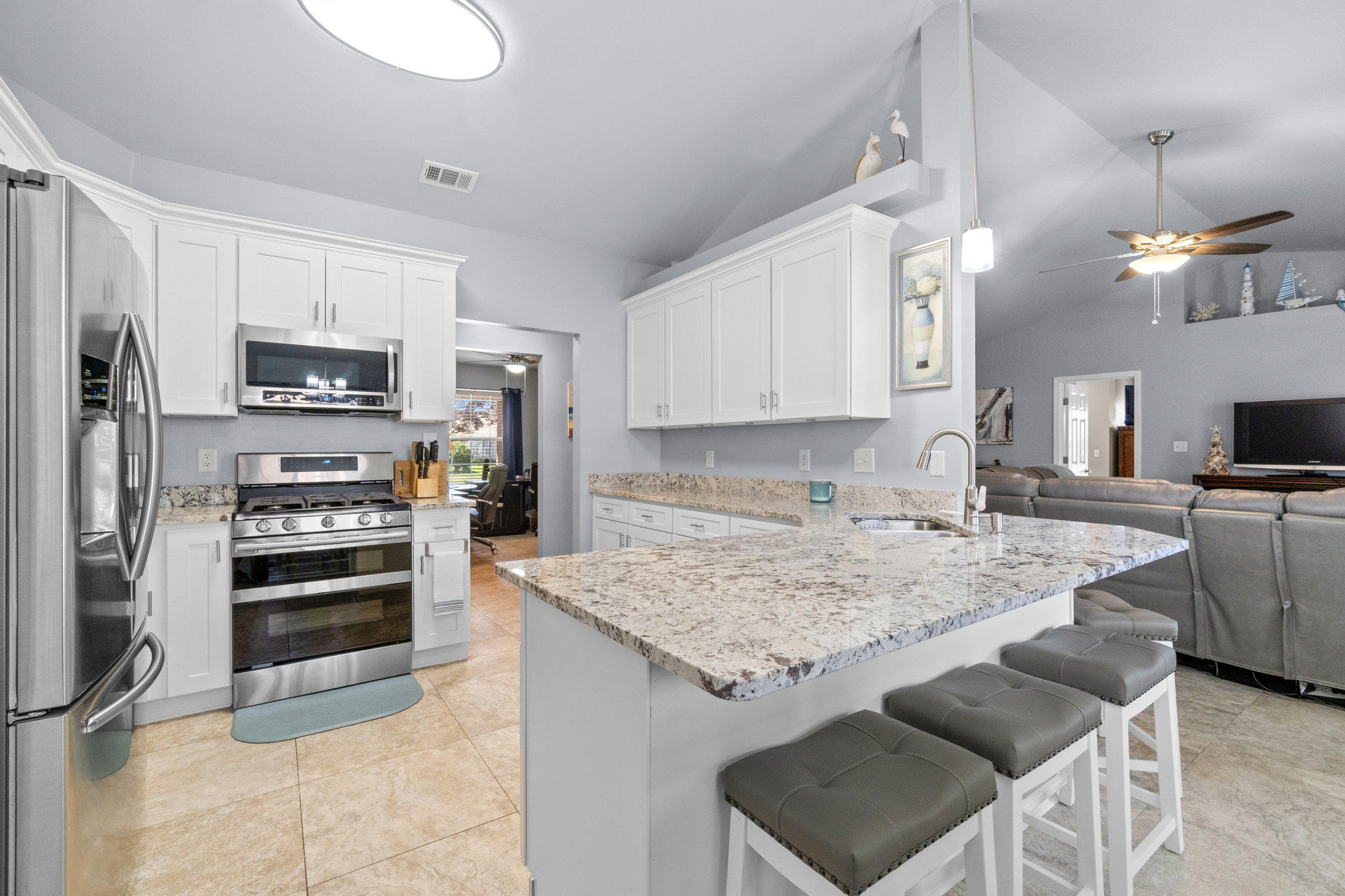 BAYSIDE - Residential