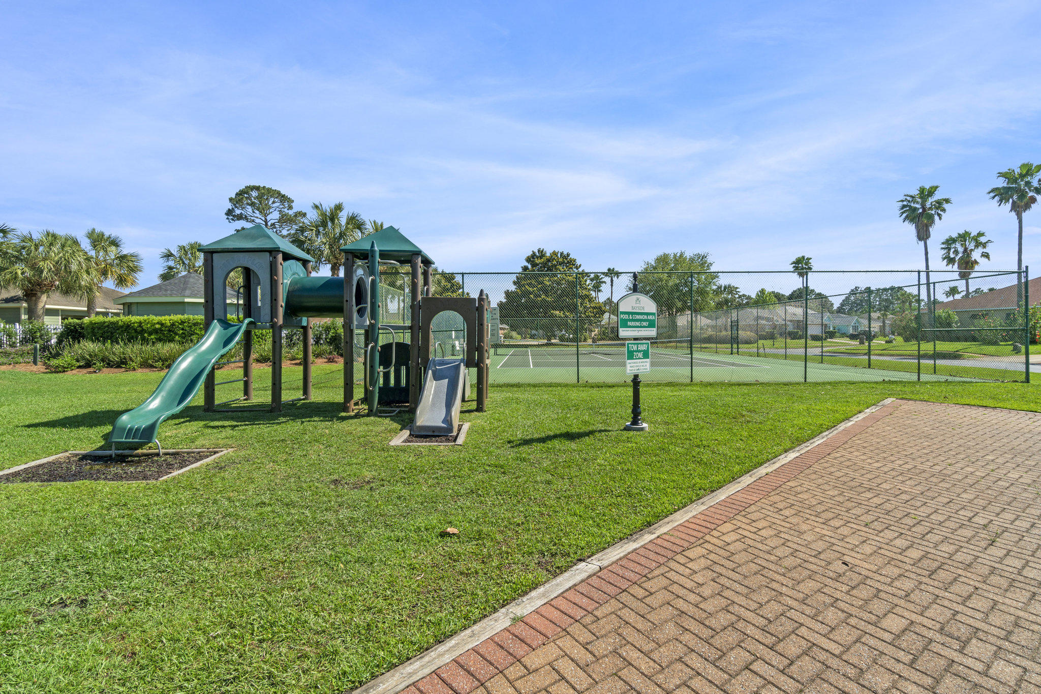 BAYSIDE - Residential