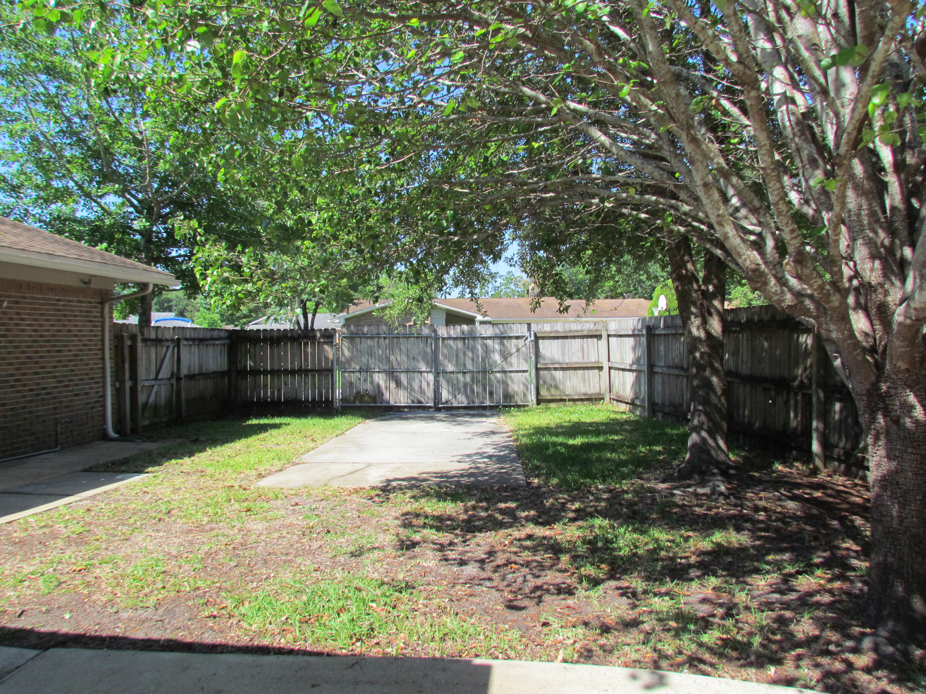 PALM ESTATES UNIT 2 - Residential