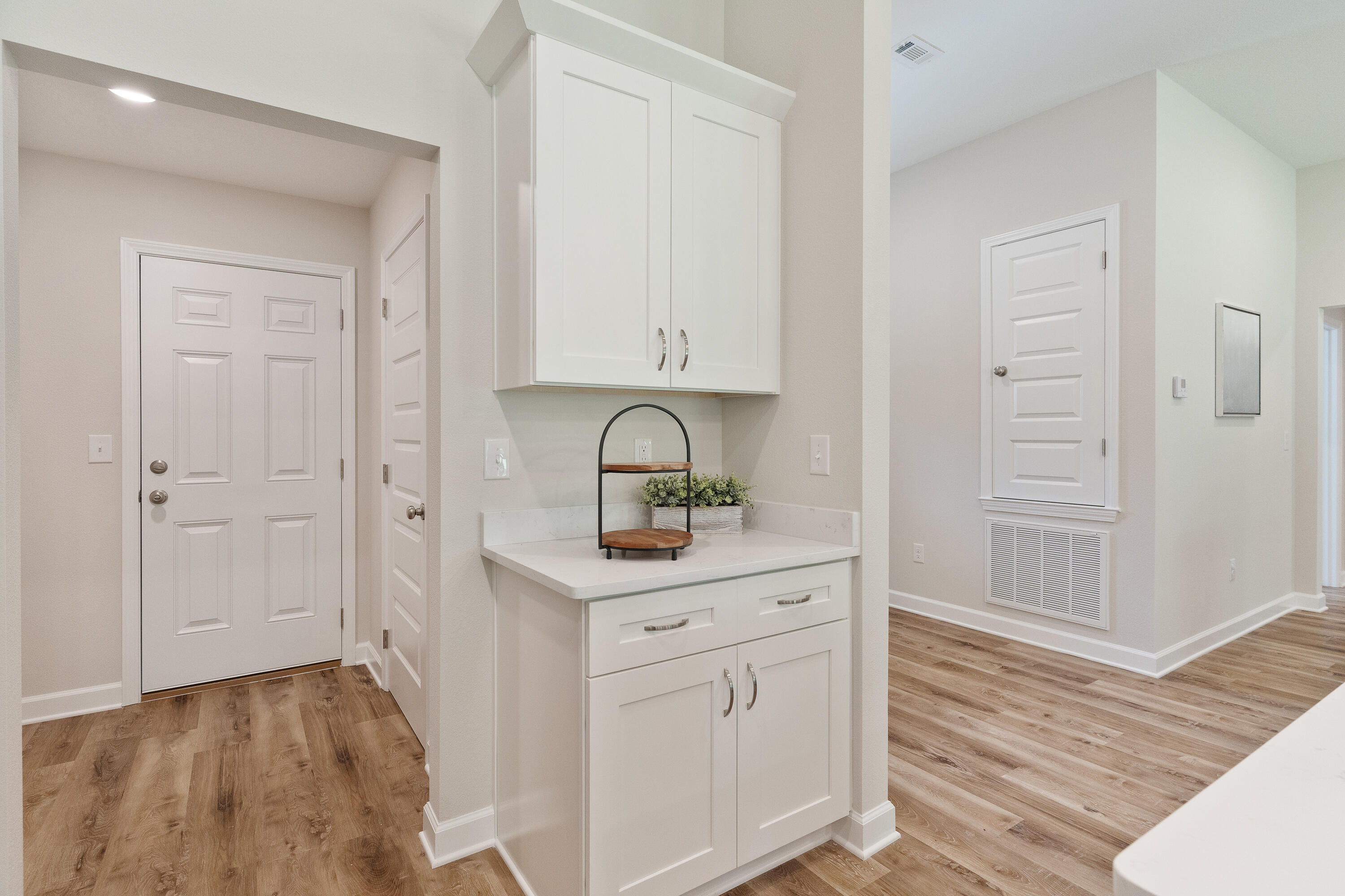 Oak Hollow - Residential