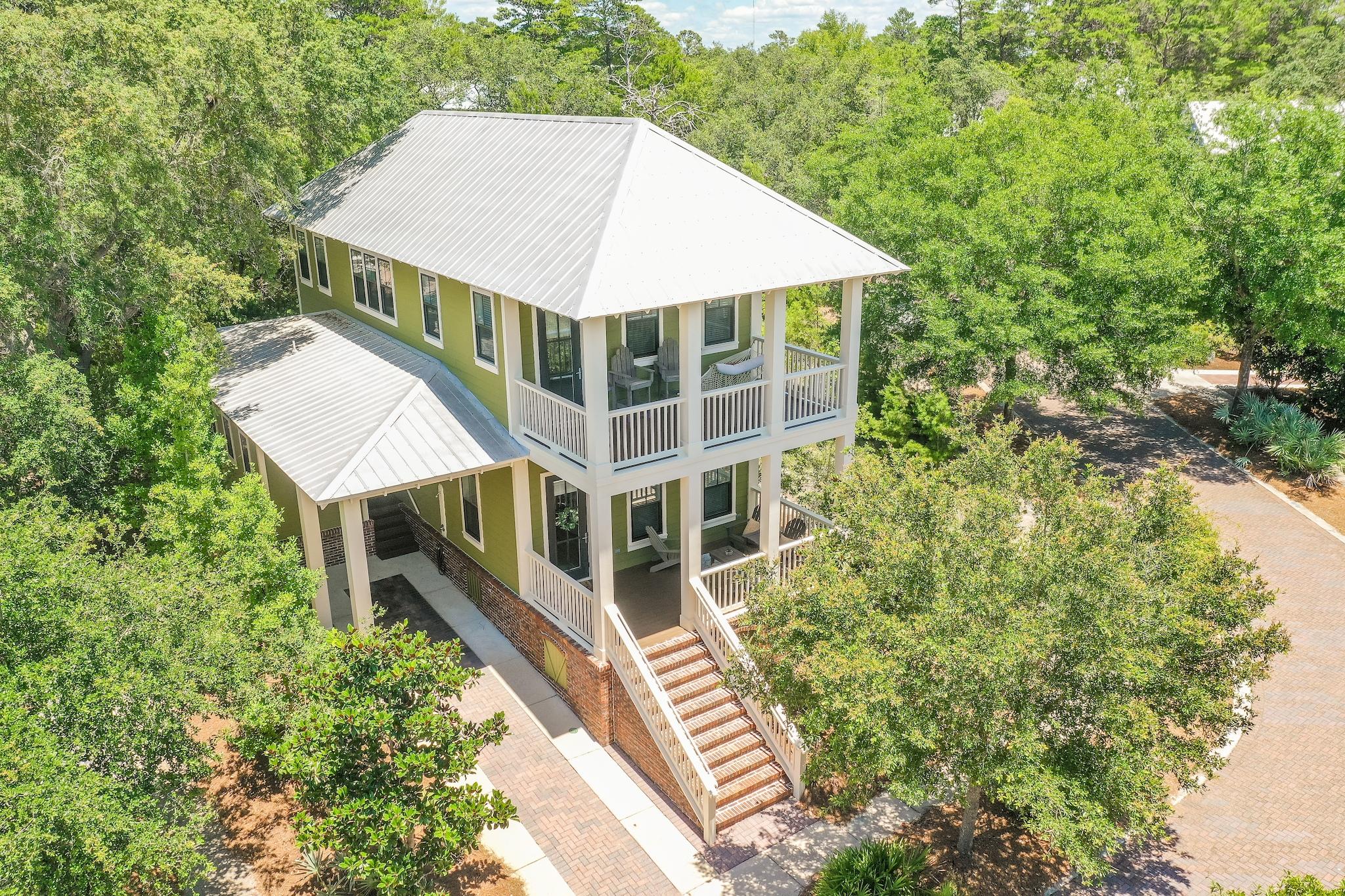 FOREST LAKES - Residential