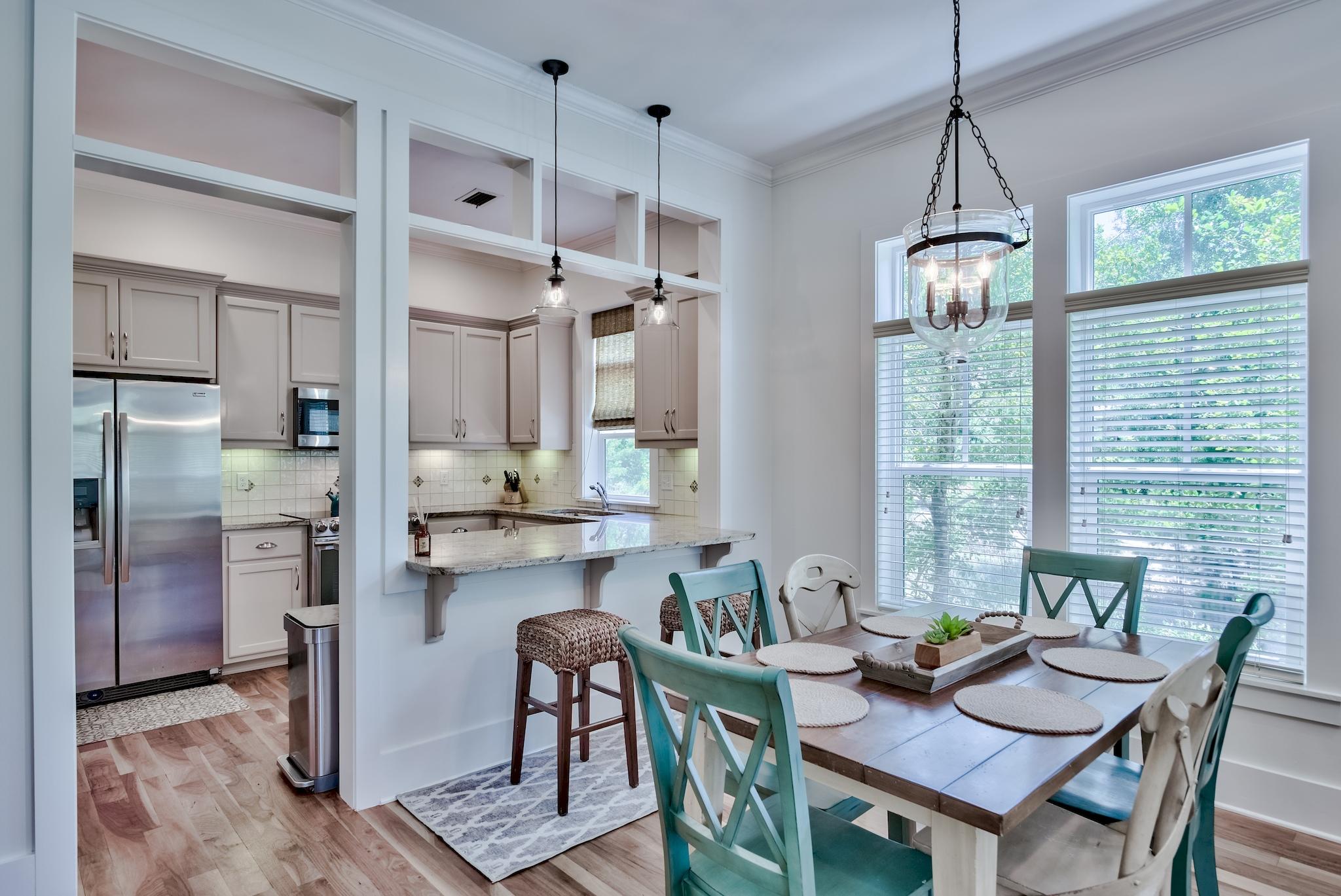 FOREST LAKES - Residential