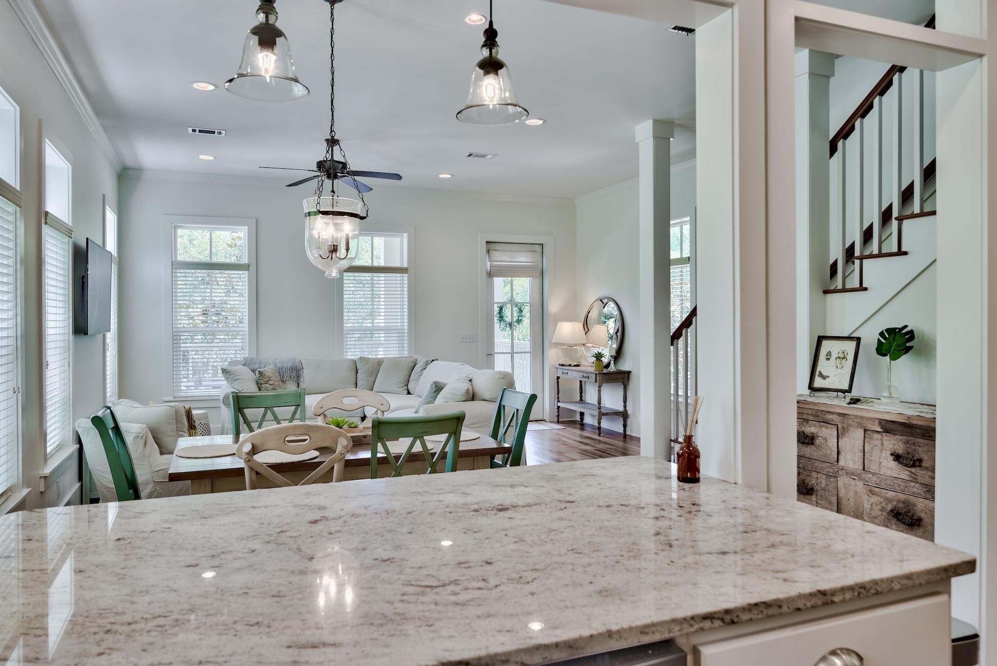 FOREST LAKES - Residential