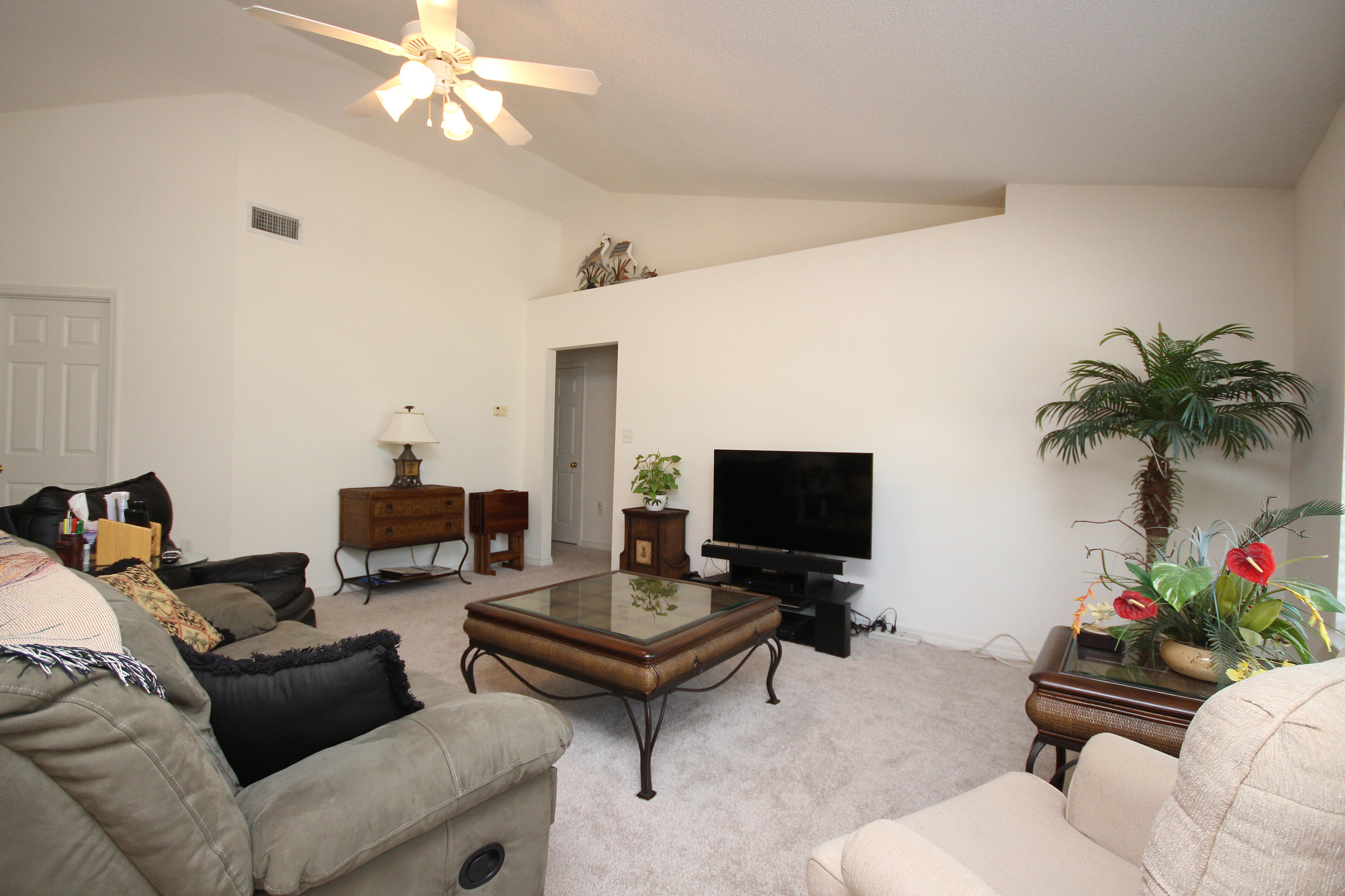 HAMPTON RIDGE ESTATES - Residential