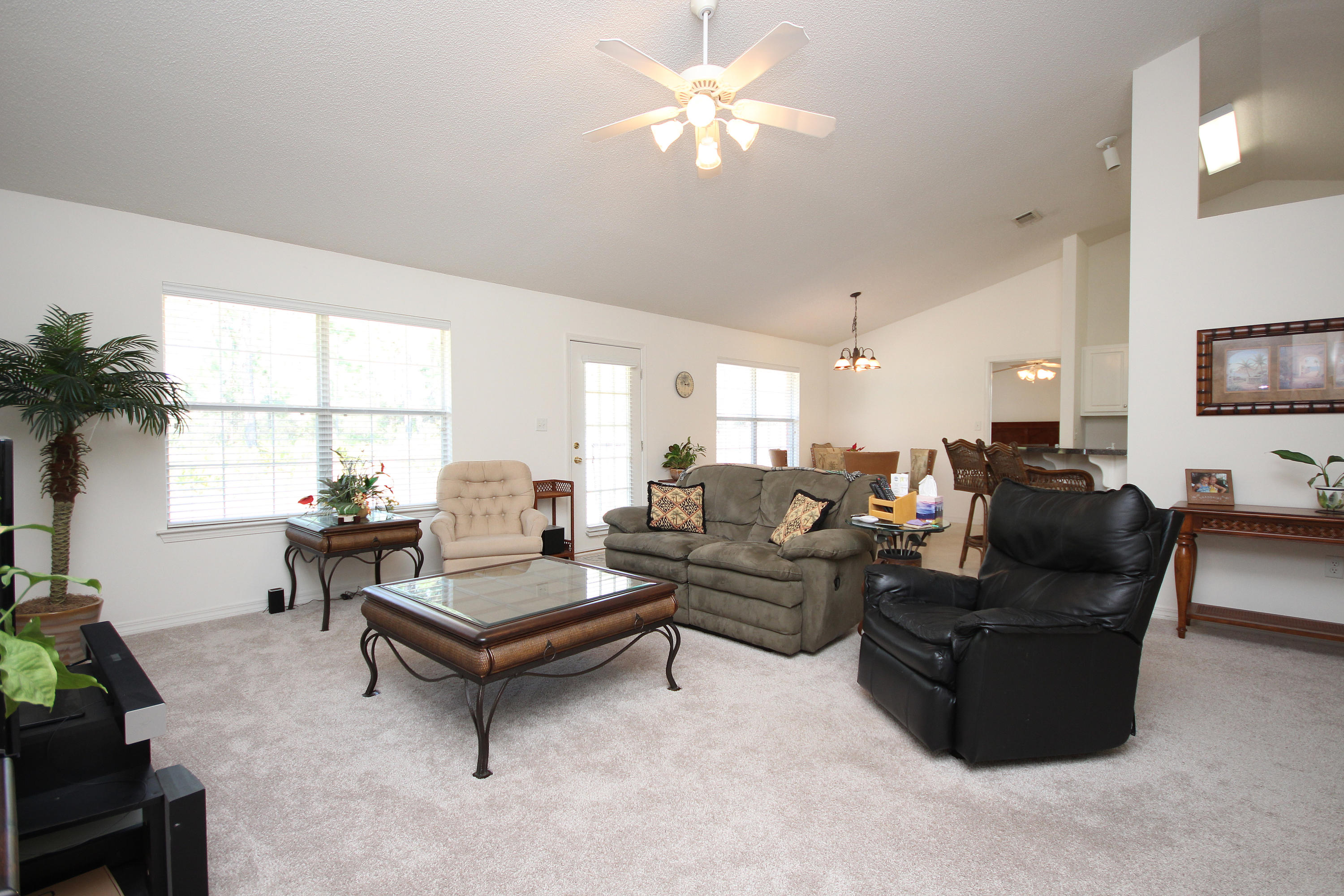 HAMPTON RIDGE ESTATES - Residential