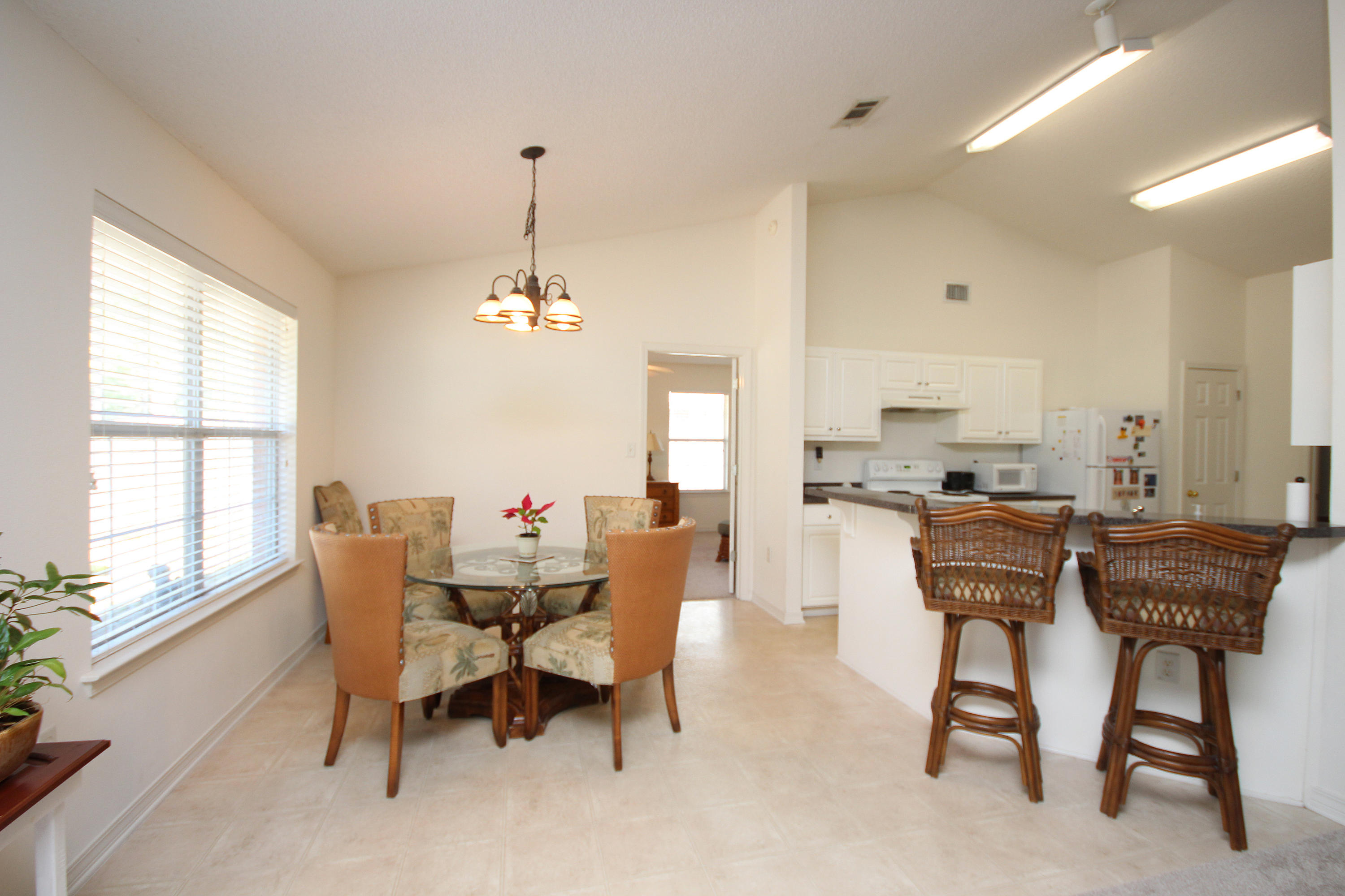 HAMPTON RIDGE ESTATES - Residential