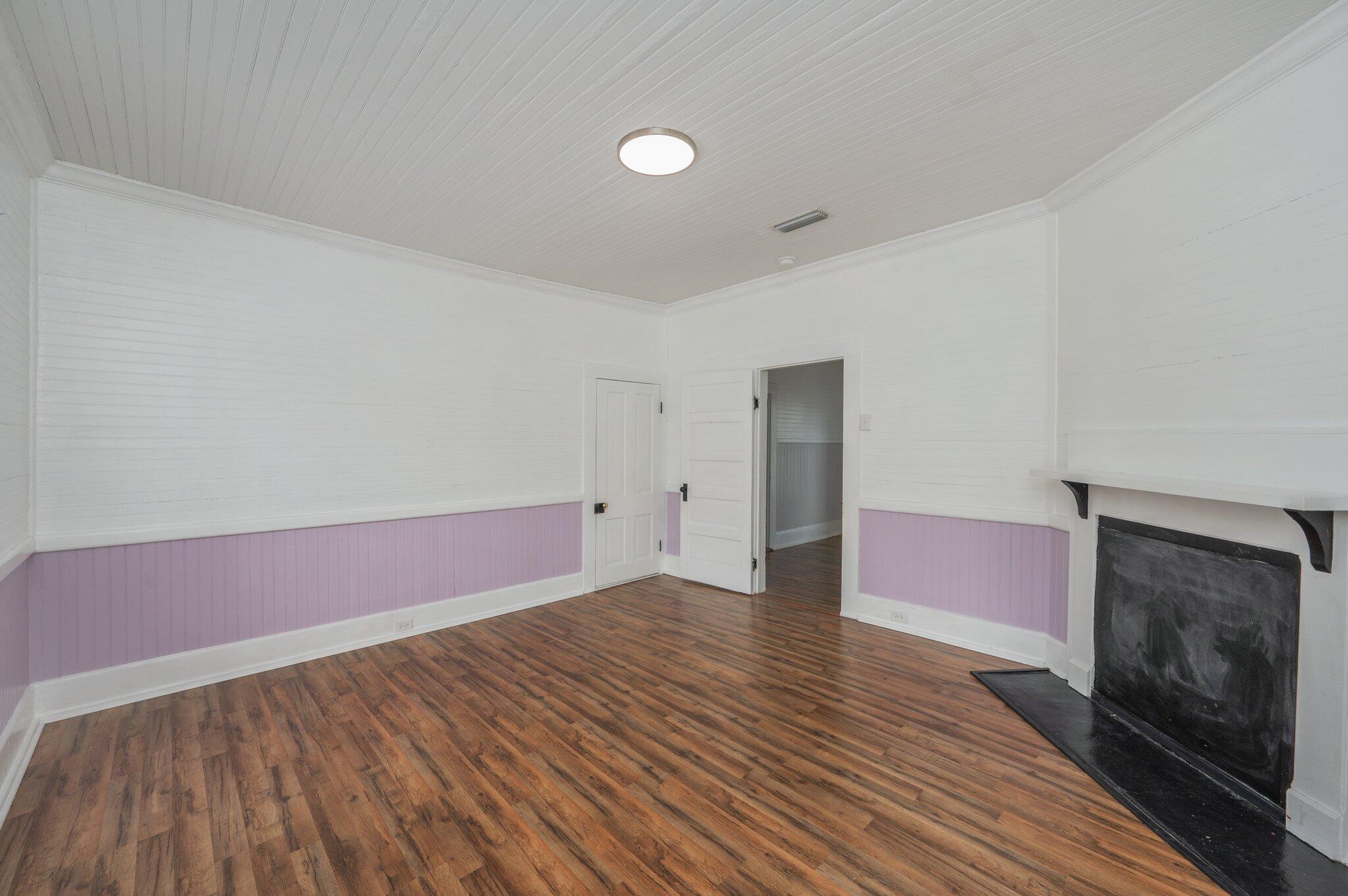 HUGHES ADDN-FLORALA - Residential