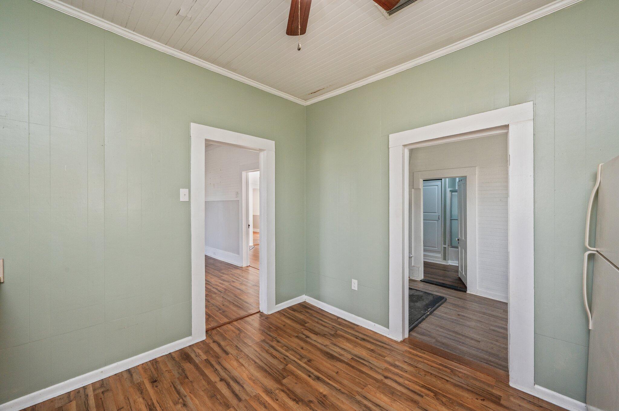 HUGHES ADDN-FLORALA - Residential