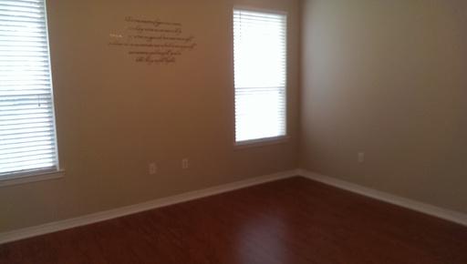 CREEK RUN ESTATES - Residential Lease