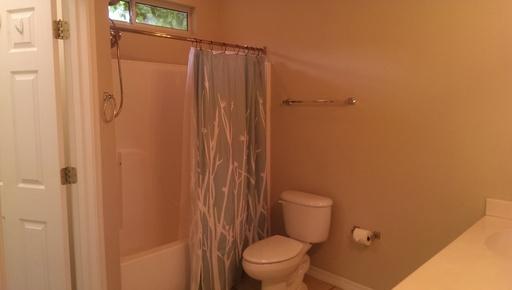 CREEK RUN ESTATES - Residential Lease