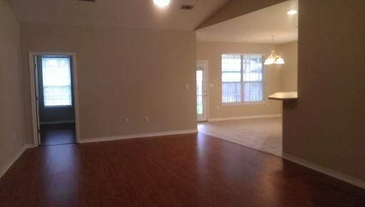 CREEK RUN ESTATES - Residential Lease