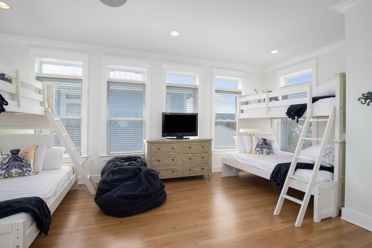 SEACREST BEACH PH 3 - Residential